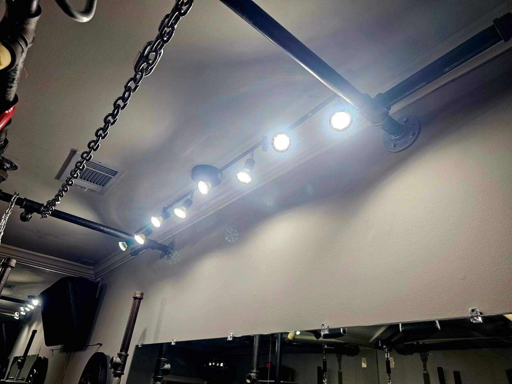 Unicozin LED 8 Light Track Lighting Kit, 54.13'' Black 8 Way Ceiling Spot Lighting, Flexibly Rotatable Head, Track Light Included 8 x LED GU10 Bulb (4W, Daylight White 5000K, 400LM) customer photo 2