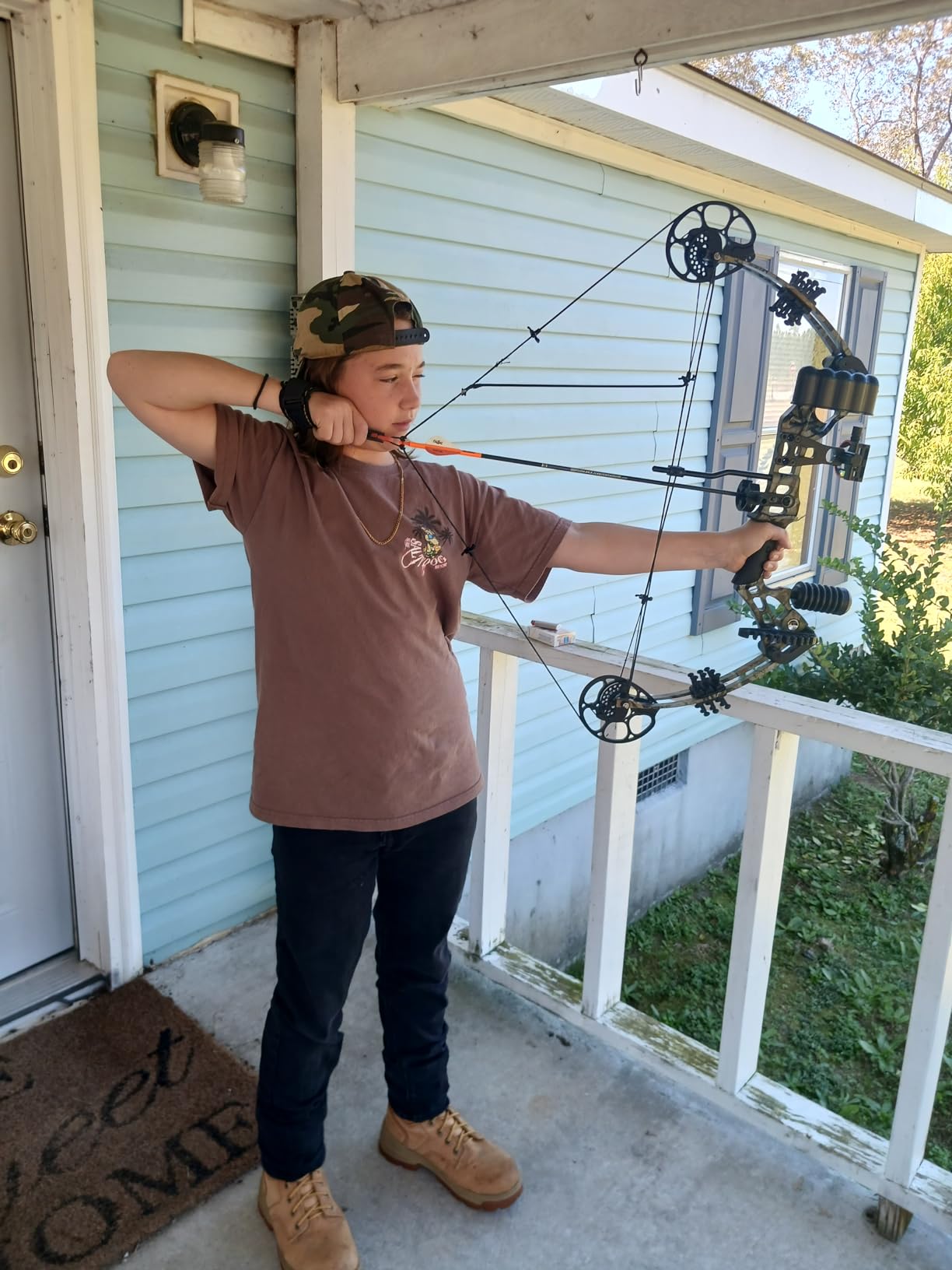 Youth Compound Bow Set 15-45 Lbs for Teens and Beginner, Package with Archery Hunting Equipment, Max Speed 260fps, Adjustable, Right Hand customer photo 1
