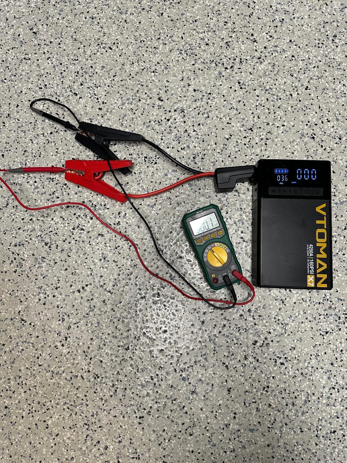 VTOMAN X7 Jump Starter with Air Compressor, 160PSI Auto-Off Tire Inflator customer photo 1