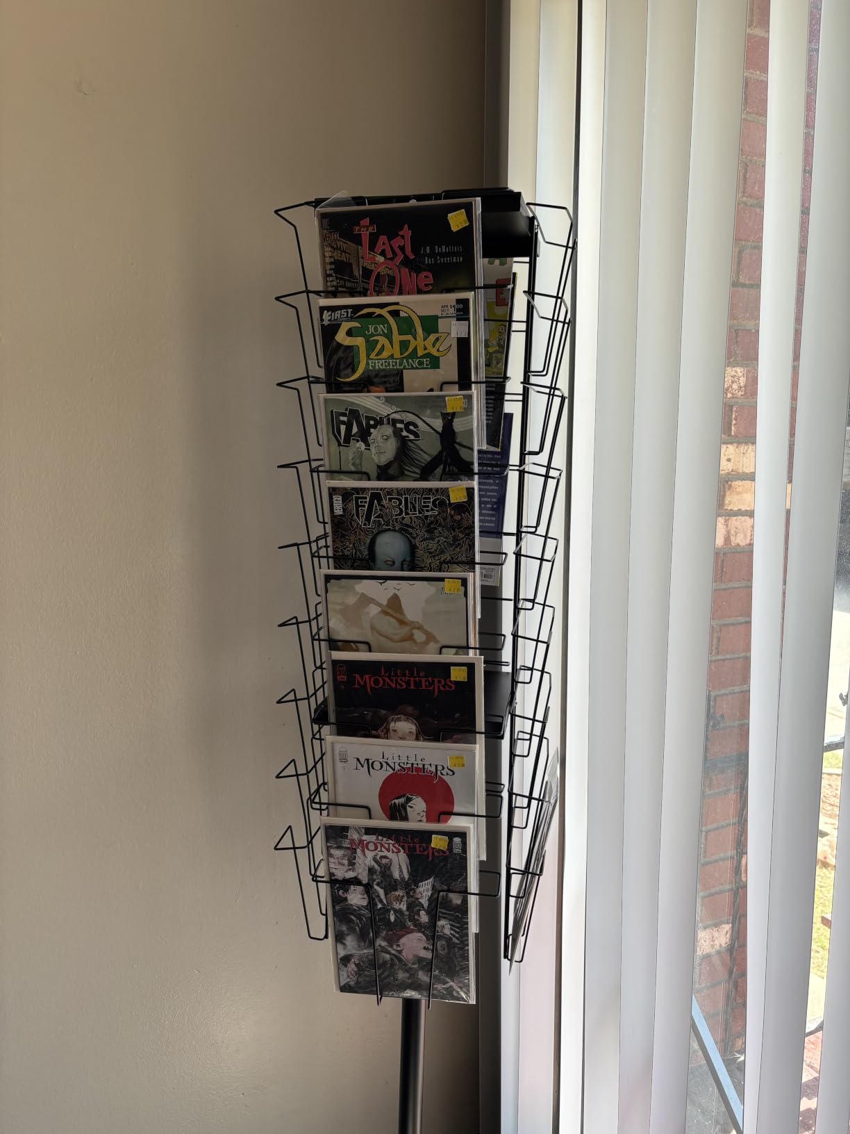 Rotating Brochure Display Stand,Detachable Magazine Rack with 36 Pockets,63inch Floor Standing Literature Display Stand customer photo 1