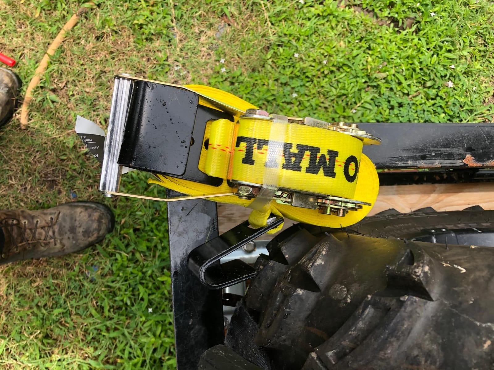 DC Cargo Mall E Track Ratchet Straps, Heavy Duty Cargo Tie-Down E Track Straps 2