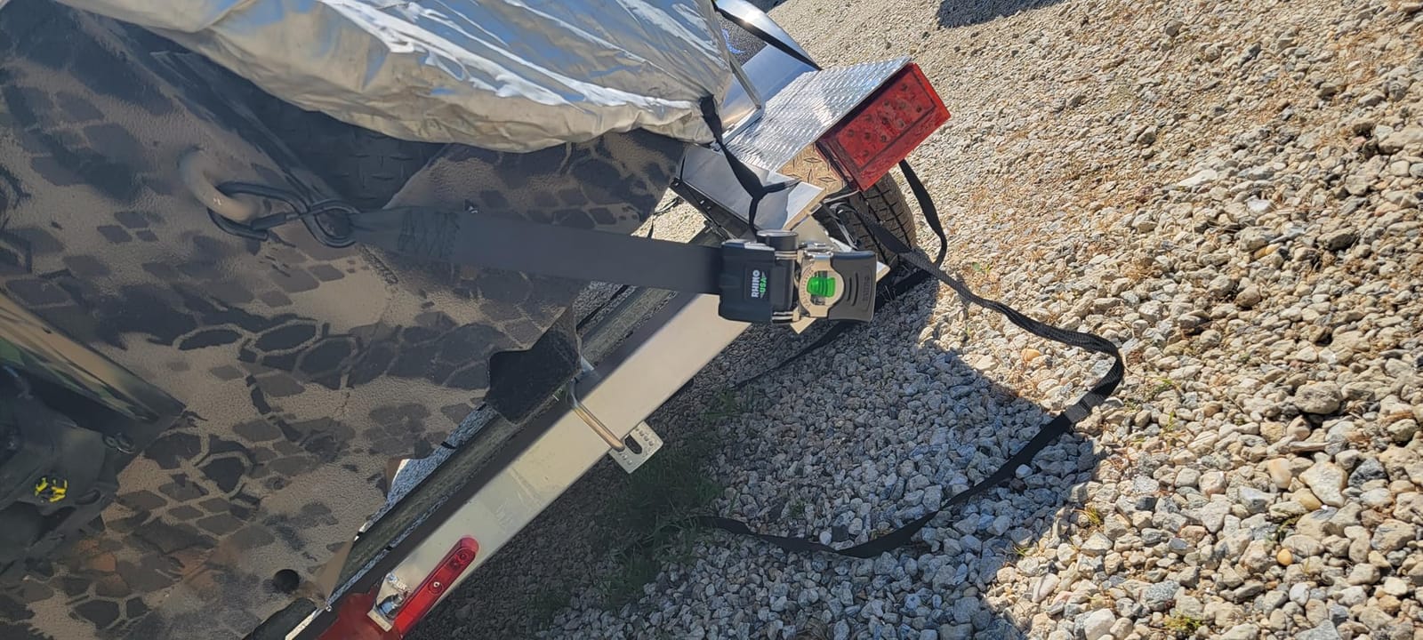 Rhino USA Retractable Boat Transom Straps (2-Pack) - Saltwater Compatible | 2in x 43in Trailer Mount Straps for Boat, Jet Ski. Durable Powder Coated Steel, Retractable Design, Rust-Resistant. customer photo 1