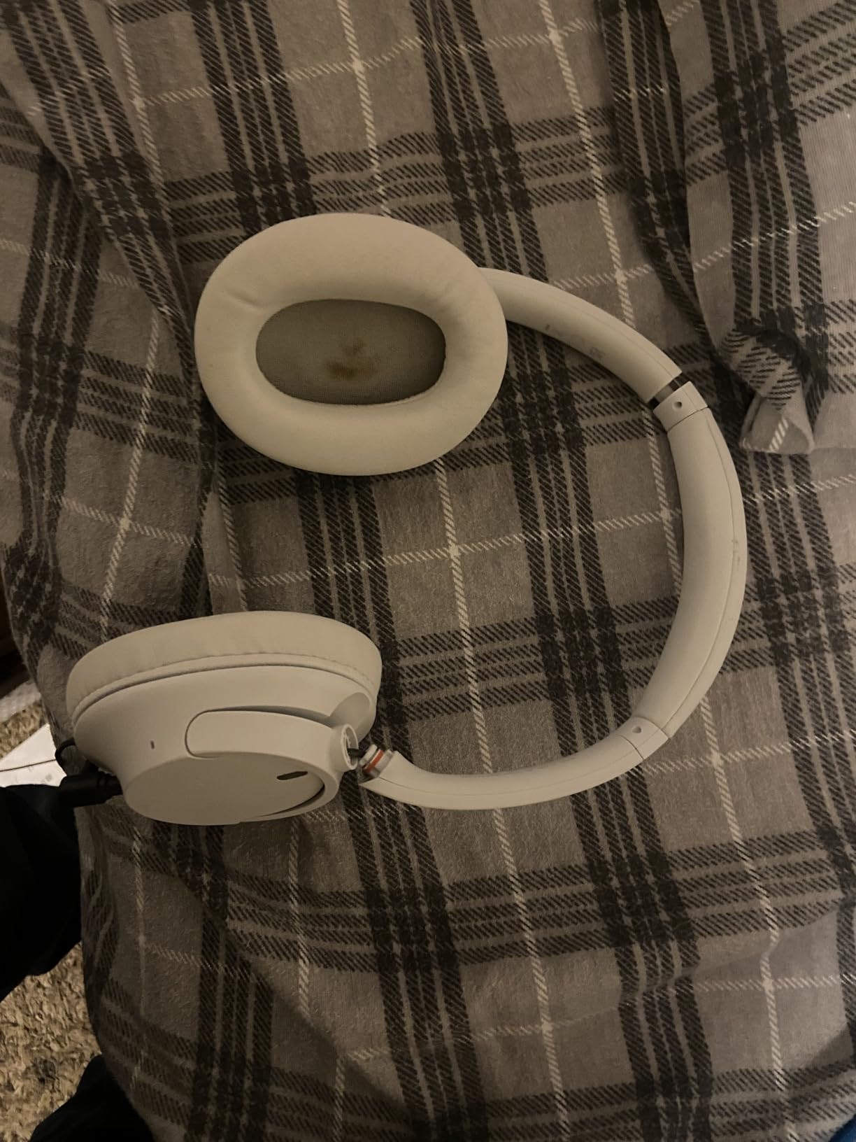 Sony WH-CH720NL Noise Canceling Wireless Bluetooth Headphones - Built-in Microphone - up to 35 Hours Battery Life and Quick Charge - Navy Blue customer photo 2