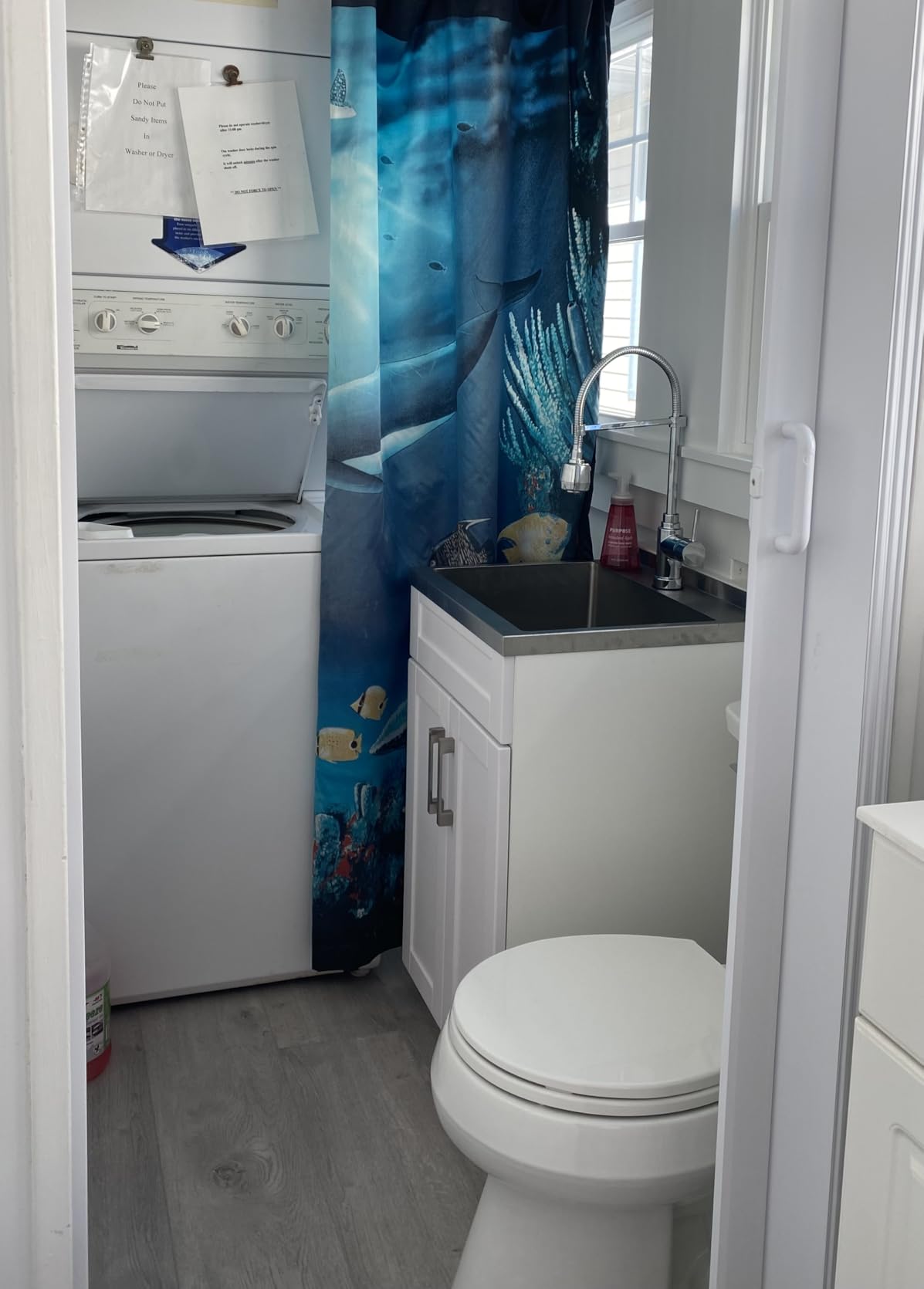 SIMPLIHOME Hennessy 20