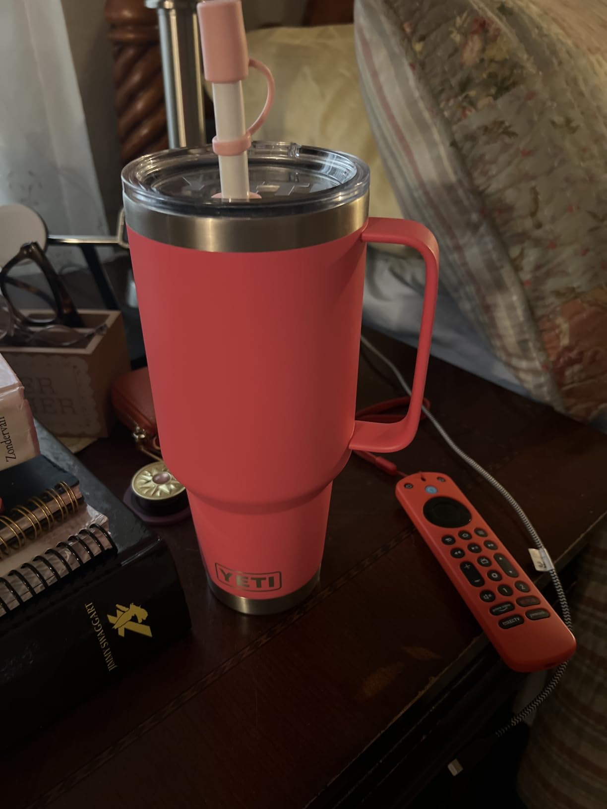 YETI Rambler 25 oz Tumbler with Handle and Straw Lid, Travel Mug Water Tumbler, Vacuum Insulated Cup with Handle, Stainless Steel, Black customer photo 2