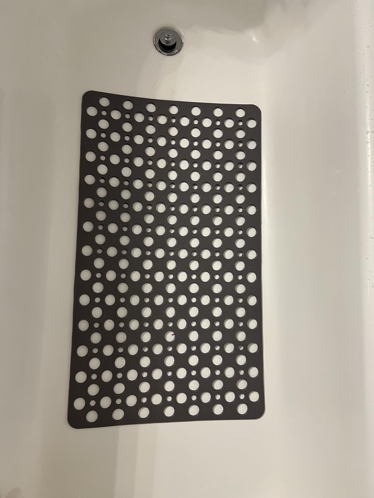 TEMIR Non Slip Bathtub Mat for Shower — Anti Skid Safety Mat with Strong Suction Cups, Quick Drain Holes, Machine Washable, Soft Bathroom Mat for Elderly & Kids, 30x17 in (75x43 cm) Gray customer photo 1