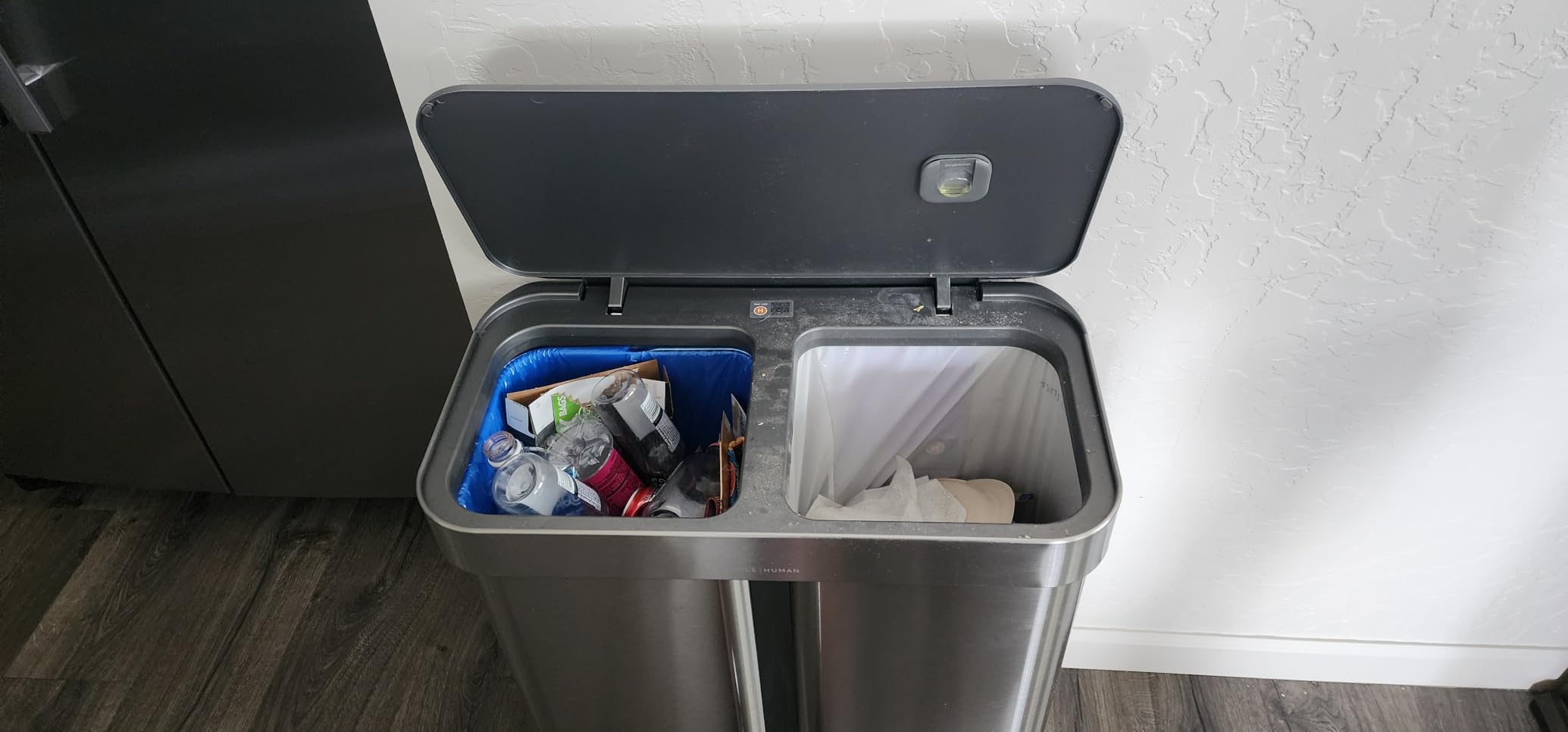 simplehuman Step Recycler, 58L / 15.3 Gallon Dual Compartment Kitchen Trash Can, 150,000-Step Pedal, Lid Shox Technology, Liner Rim System, Liner Pocket, Brushed Stainless Steel with Plastic Lid customer photo 1