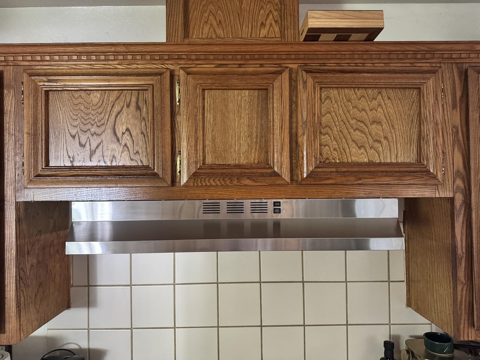 Range Hood 30 inch Under Cabinet, Stainless Steel Kitchen Vent Hood 280CFM, Built-in Kitchen Stove Hood w/Rocker Button Control, Ducted/Ductless Convertible Duct, 2 Speeds Fan, Bright LED Light customer photo 2