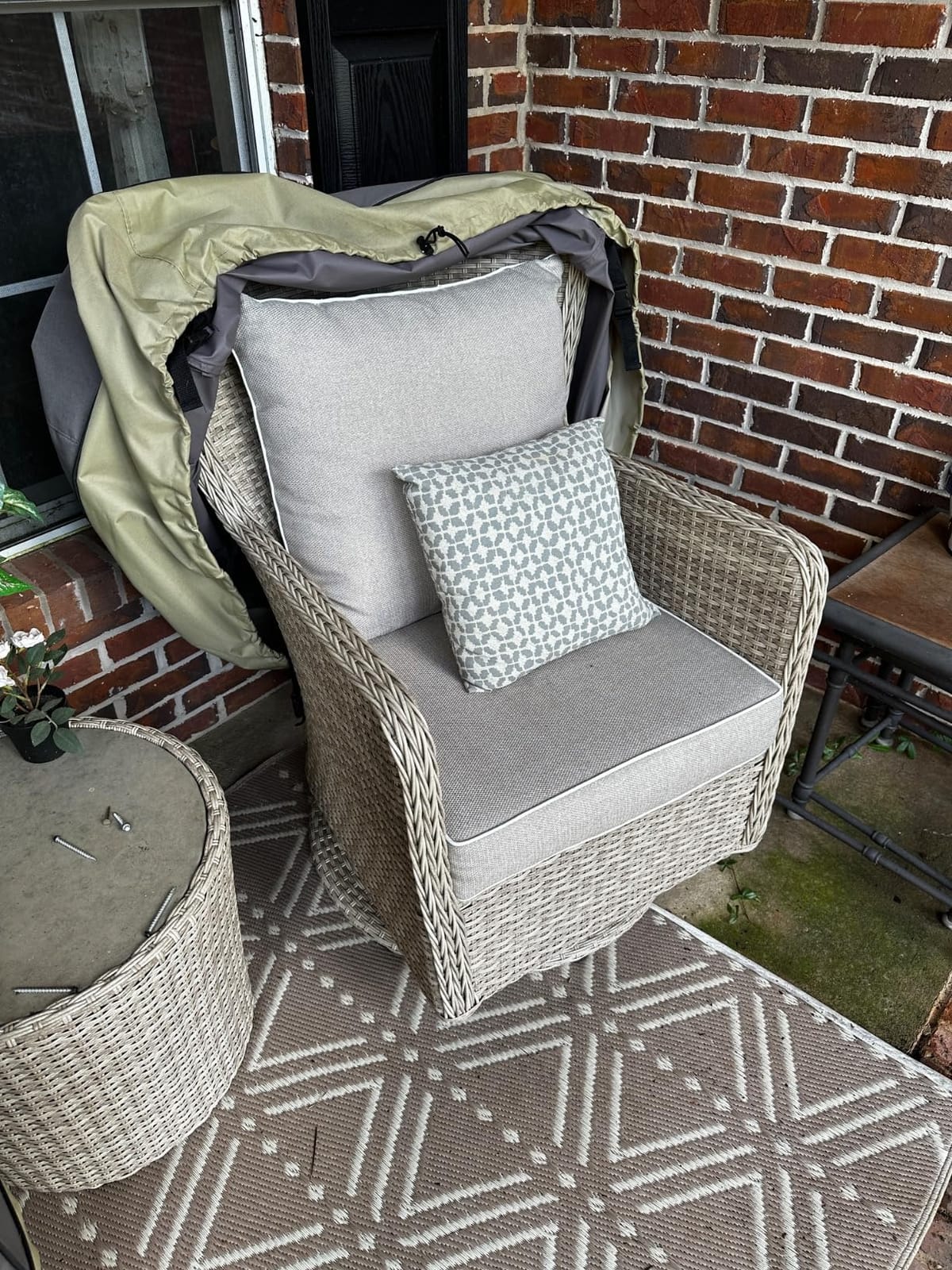 KylinLucky Outdoor Patio Loveseat Covers 52 x 35 x 35 inch Waterproof customer photo 1