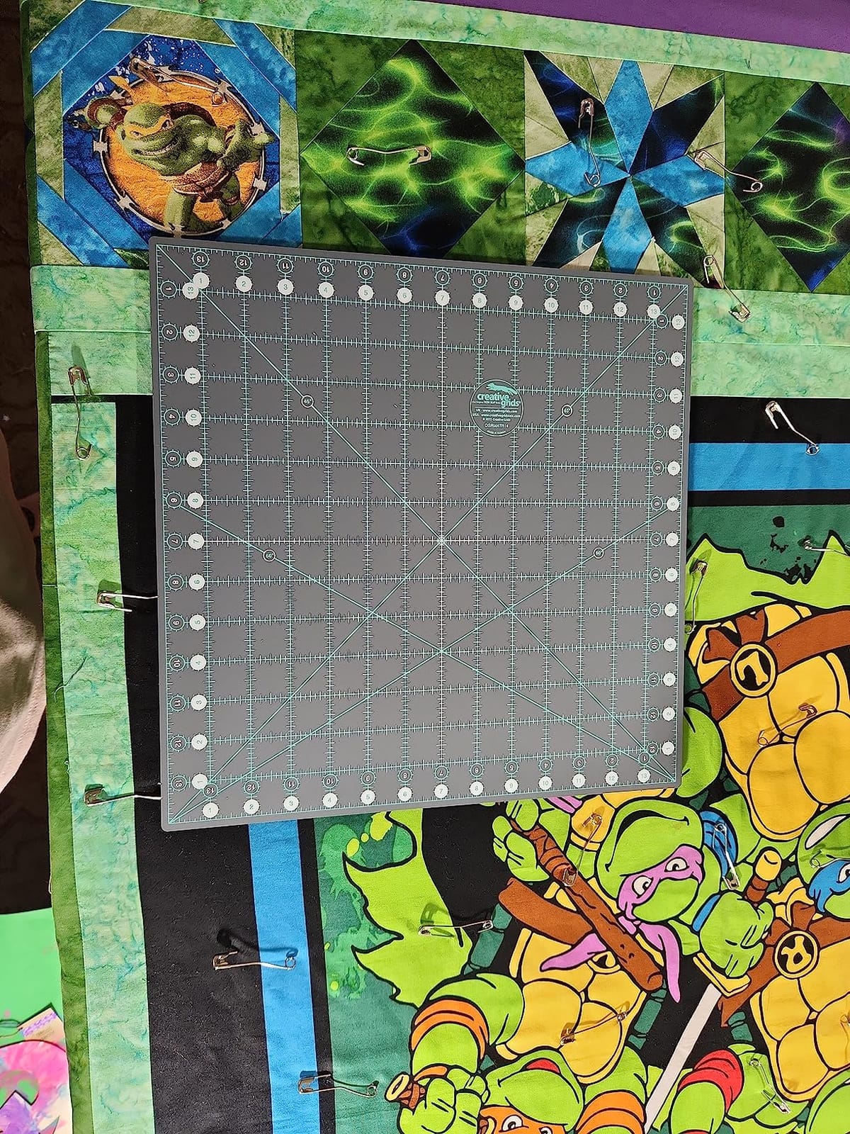 Creative Grids Self Healing Rotating Rotary Cutting Mat 14in x 14in (CGRMATR14) customer photo 2