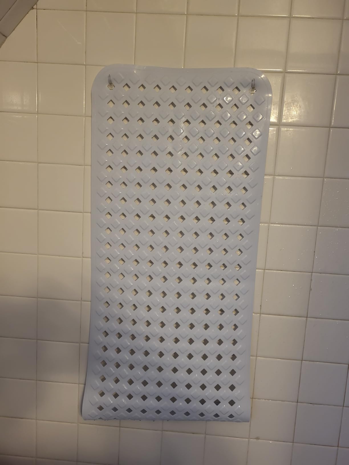 homerella Bathtub Mat Non Slip 35x16 Shower Mat Non Slip Anti Mold BPA Free customer photo 1