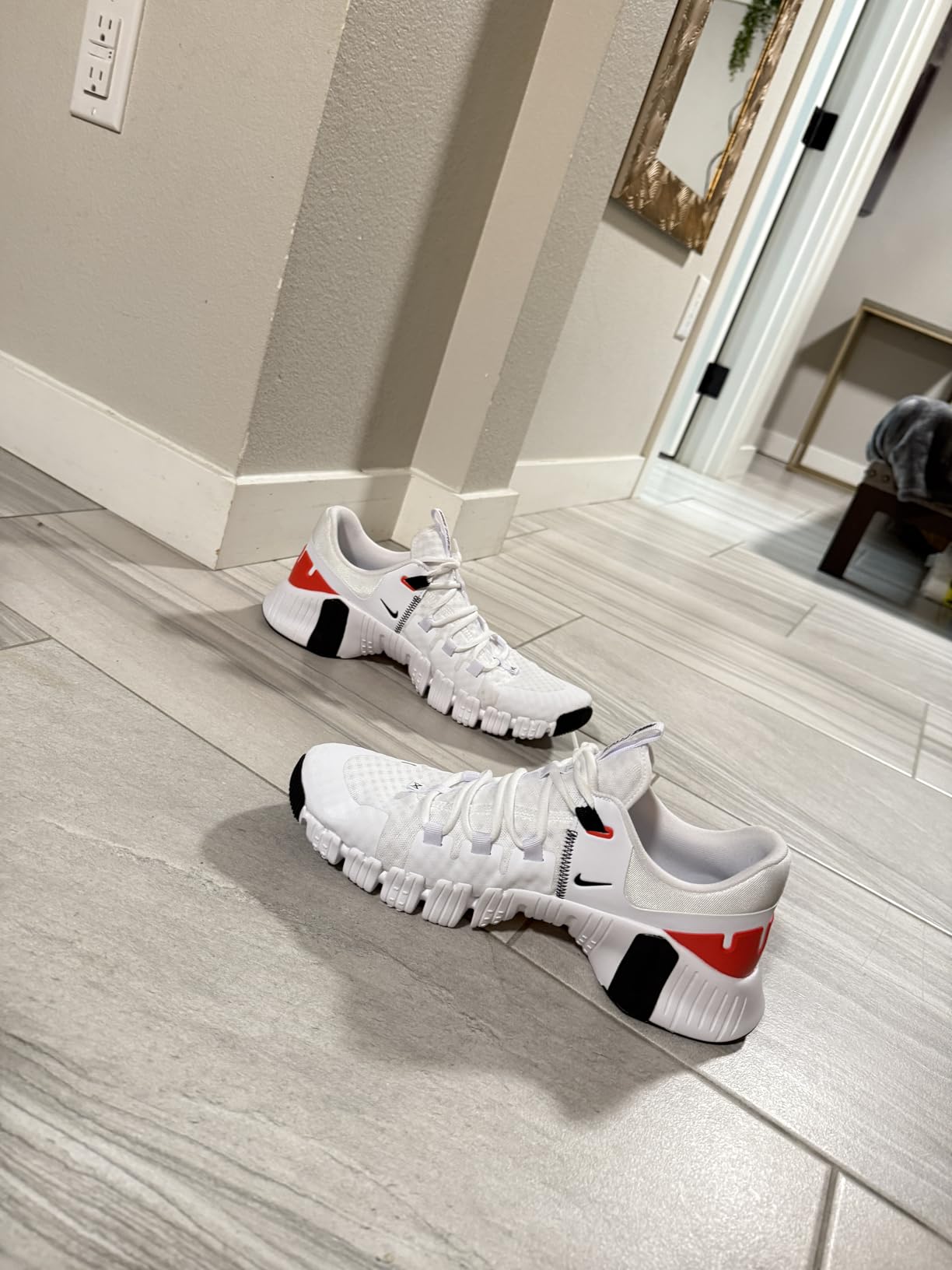 Nike Mens Nike Free Metcon 5Sneaker customer photo 1