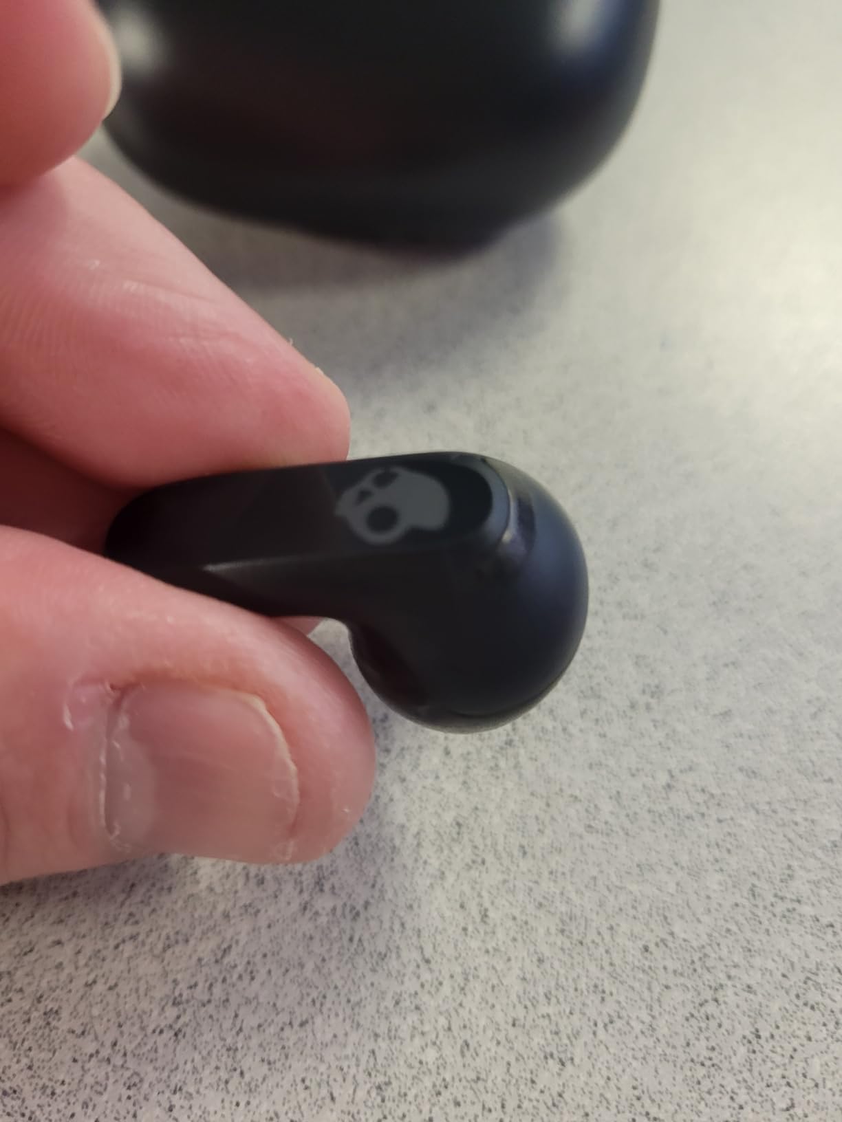 Skullcandy Rail ANC Active Noise Cancelling Wireless Earbuds - True Black customer photo 1