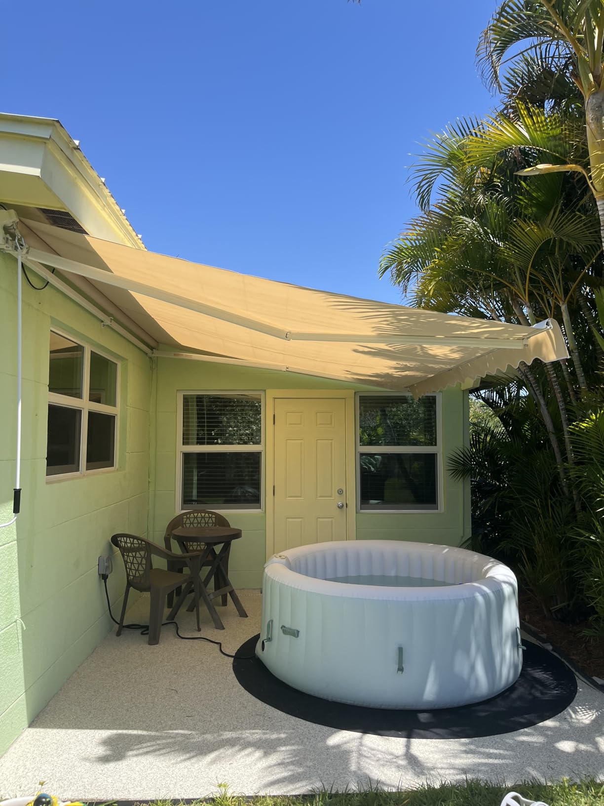 MUPATER 13' x 8' Retractable Patio Awning Sun Shade Cover with Manual Crank, Outdoor Shelter for Windows, Projection for Deck, Yard, Balcony, Grey customer photo 2