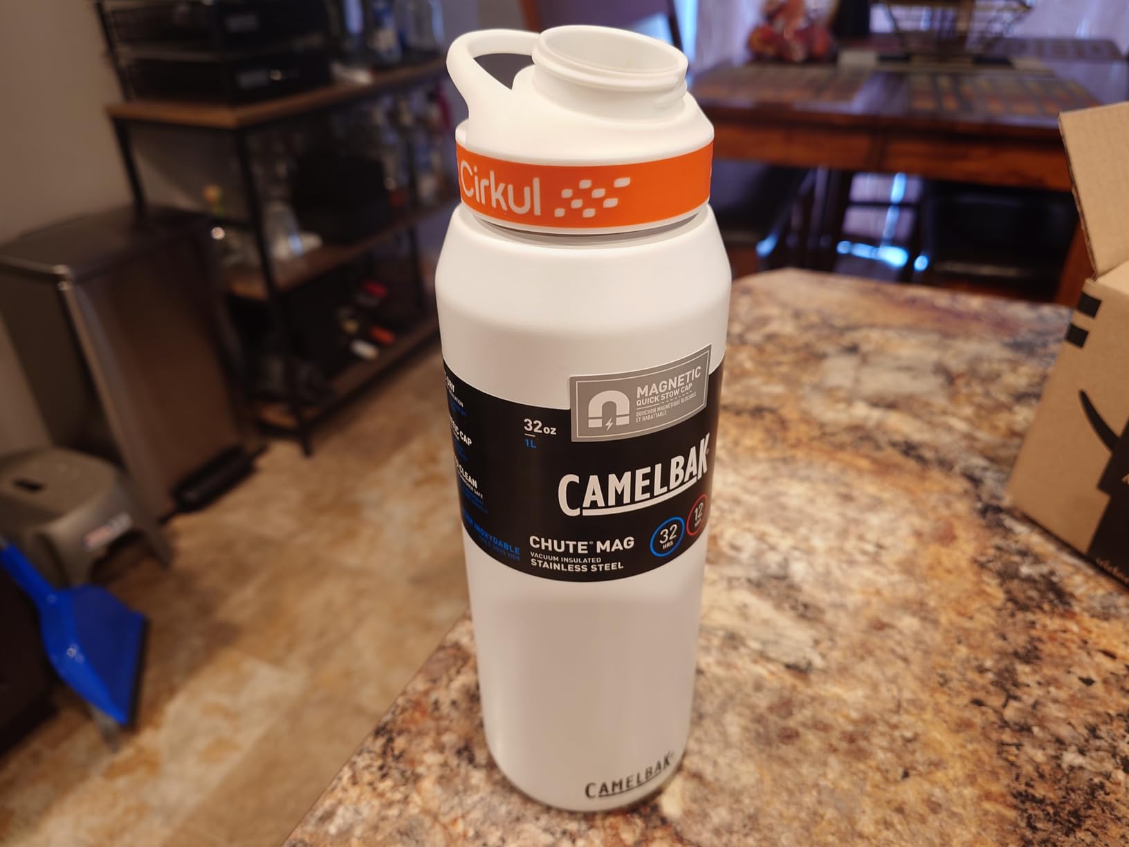 CamelBak Chute Mag Vacuum Insulated Stainless Steel Water Bottle, Magnetic Leak‑Resistant Cap for Everyday Hydration customer photo 1