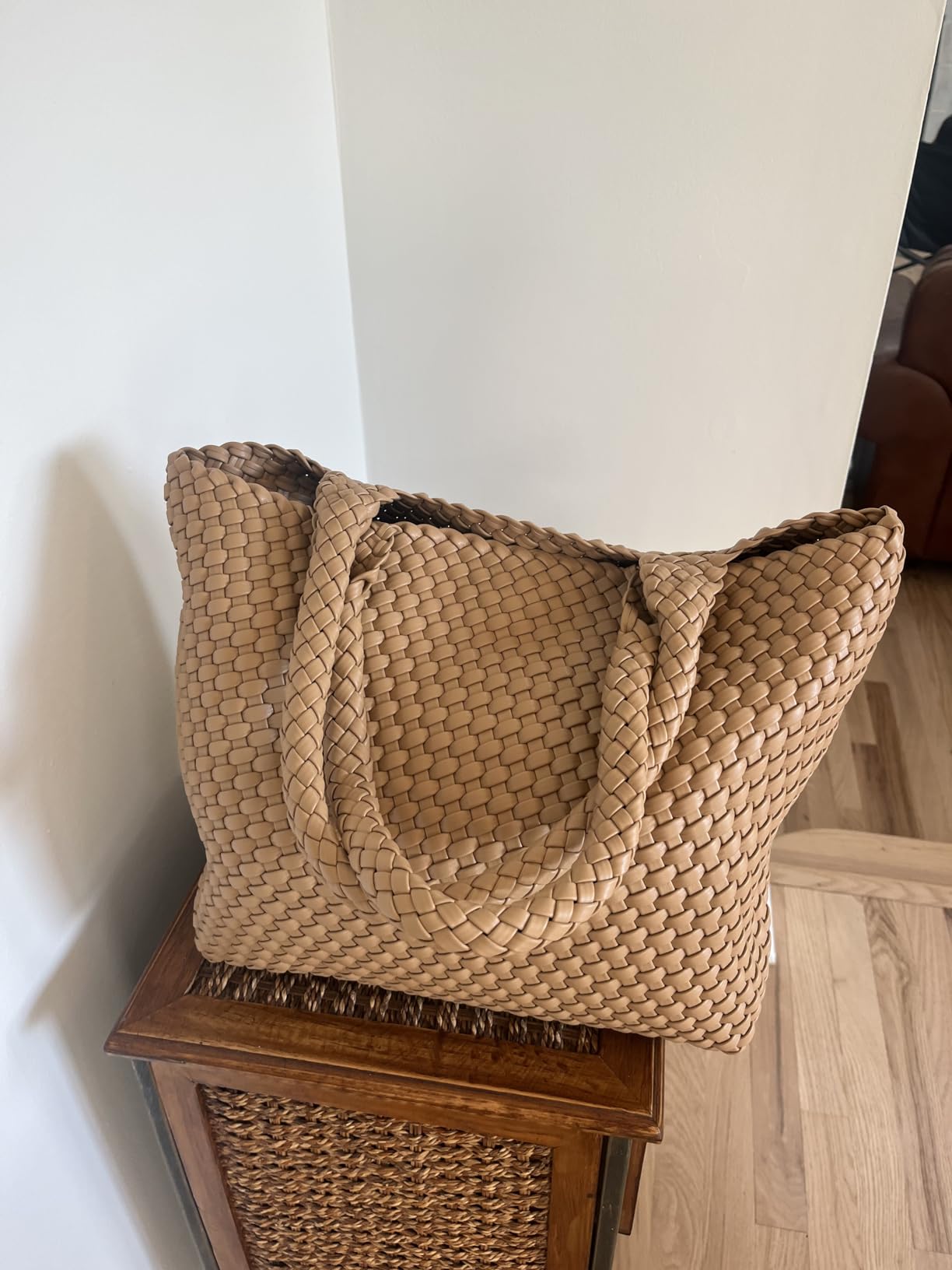 MELOLILA Woven Leather Handbag - Large Tote Bag for Women - Fashion Vegan Leather Tote customer photo 1