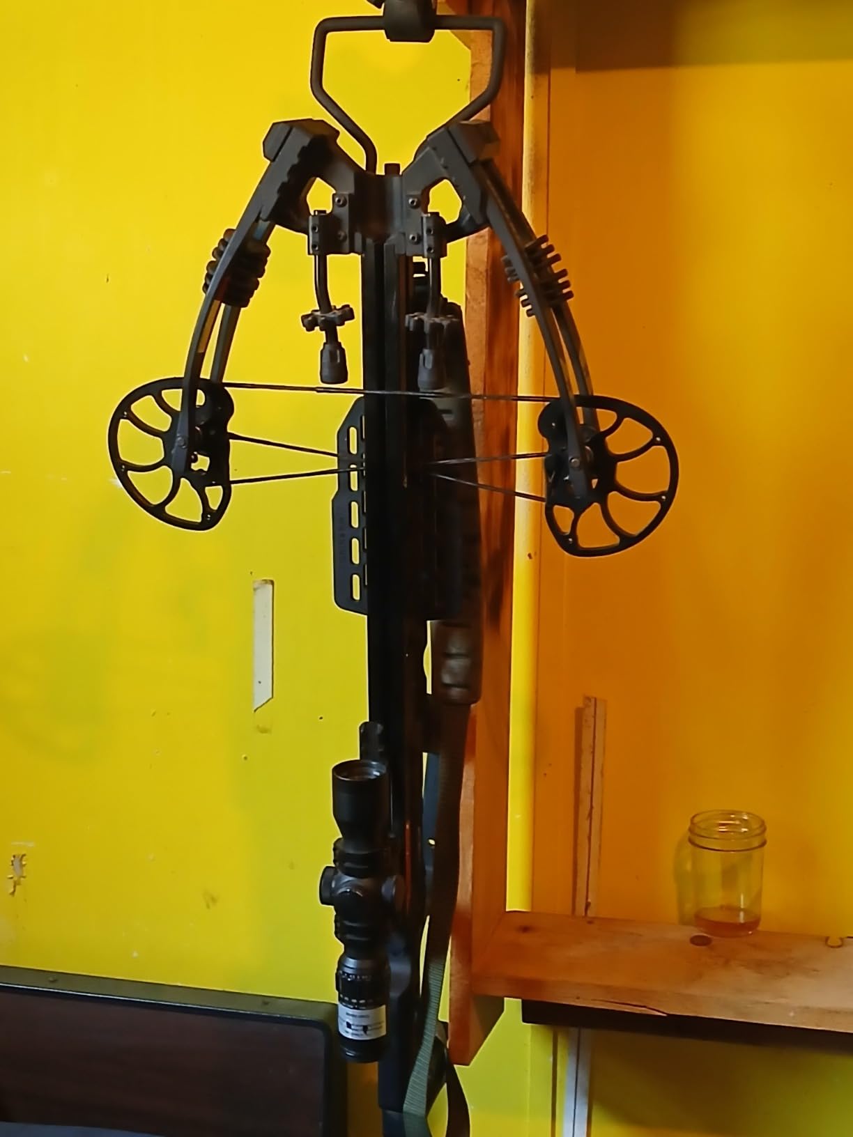 Xpedition Archery Xtraction 400X Crossbow, Premium 4X32 Scope, 400 FPS | Lightweight Compact Compound Crossbow Package customer photo 1