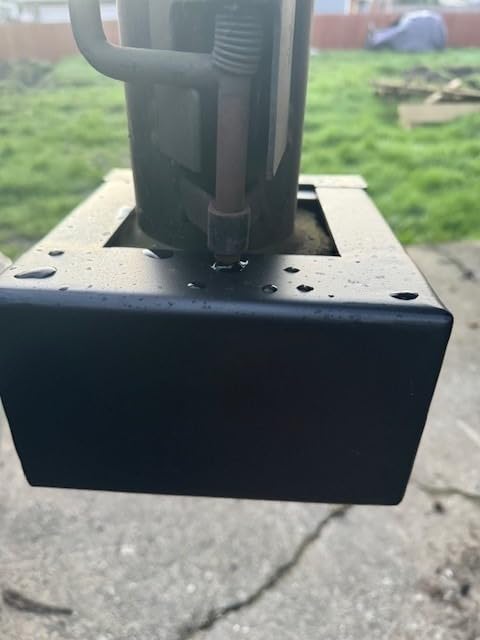 Gooseneck Trailer Lock for Most 7-Inch Bottom Plate Coupler, Black customer photo 1