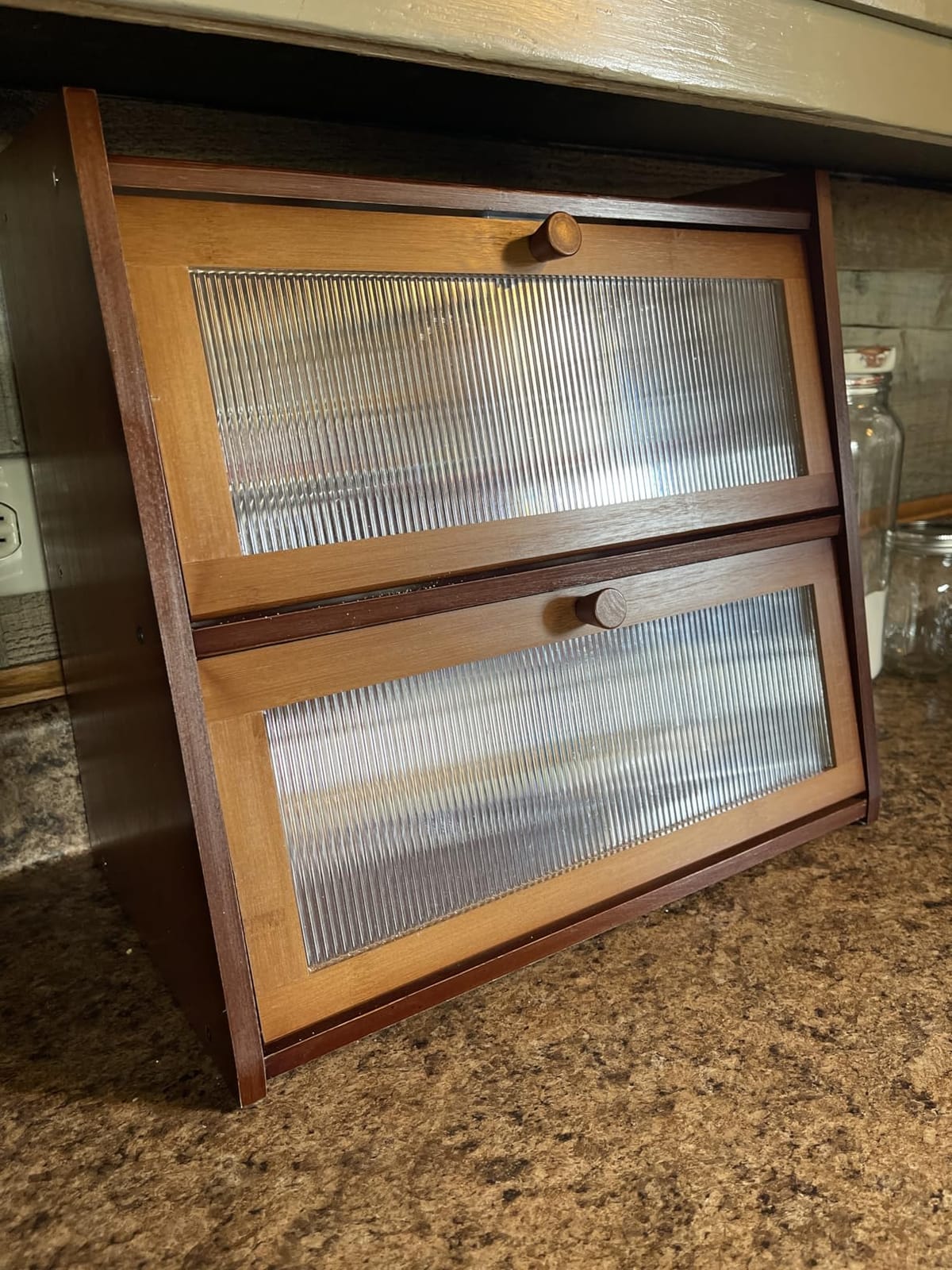viewcare Extra Large Bread Box, Double Layer Bread Box for Kitchen Counter, Bamboo Wood Large Capacity Bread Storage Bin with Acrylic Wavy Door Panel customer photo 2