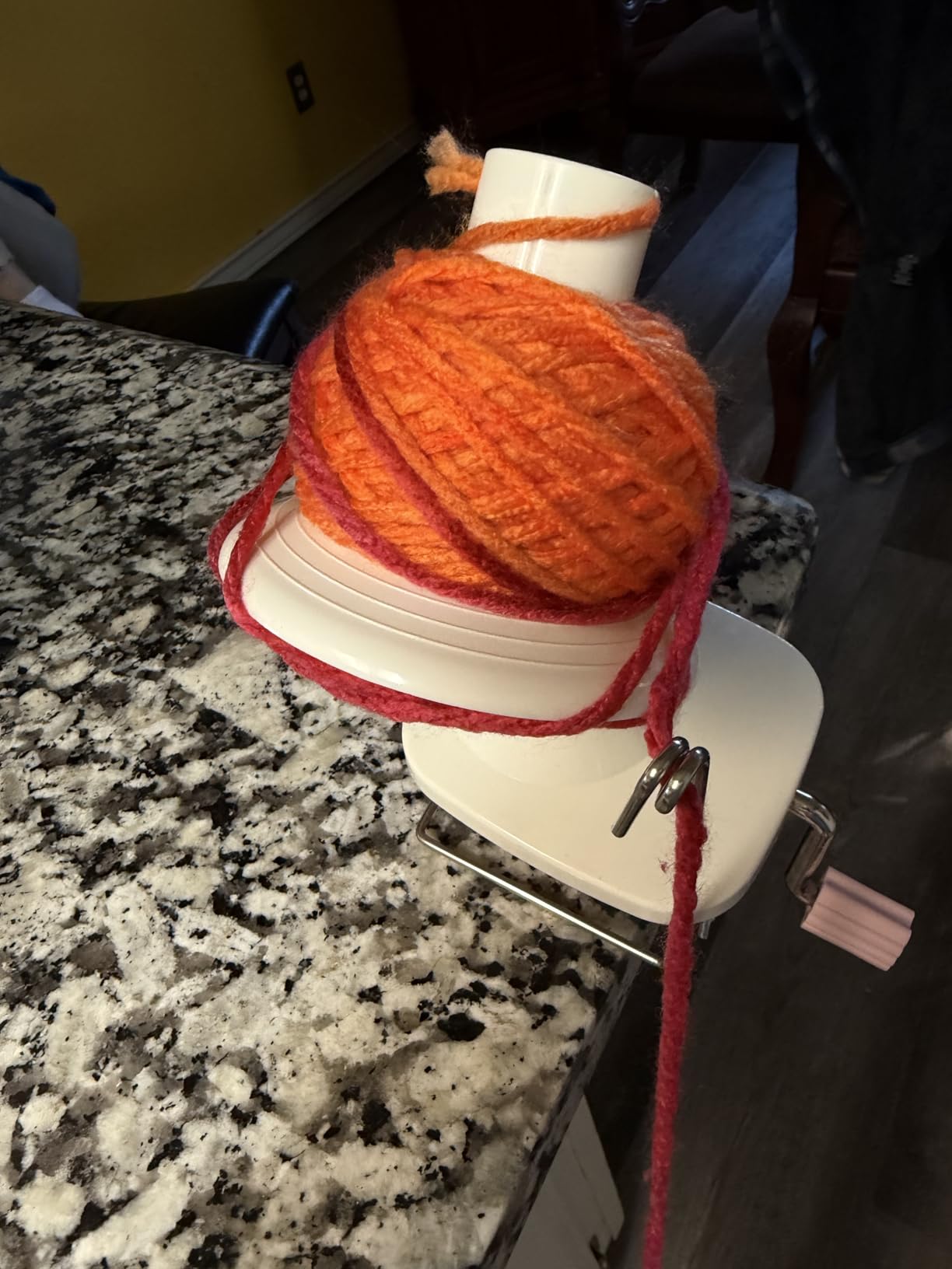 INMAKER Yarn Winder and Swift, Ball Winder and Swift Combo for Crocheting | 4oz, Durable ABS Plastic, Manual, Easy to Use, Quick Install, Protable, Essential Tool for Crafting Enthusiasts customer photo 2
