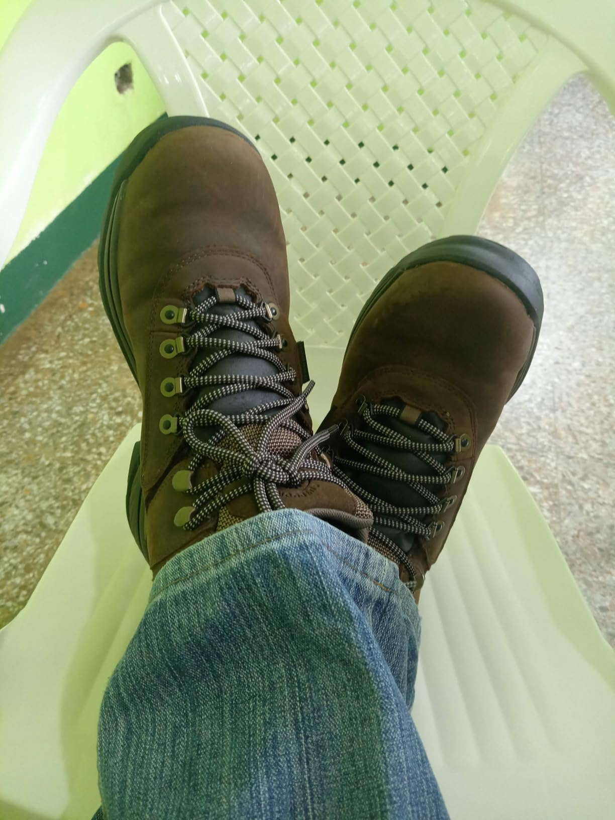 Timberland Men's White Ledge Mid Waterproof Hiking Boots customer photo 2