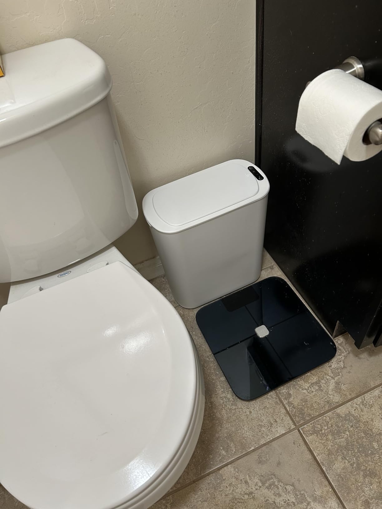 Cesun 5 Gallon Automatic Bathroom Trash Can with Lid, Black, Touchless | Motion Sensor, Slim, Small Smart Garbage Bin, Plastic, Battery Operated, Manual Button, for Office/RV/Bedroom/Living Room customer photo 1