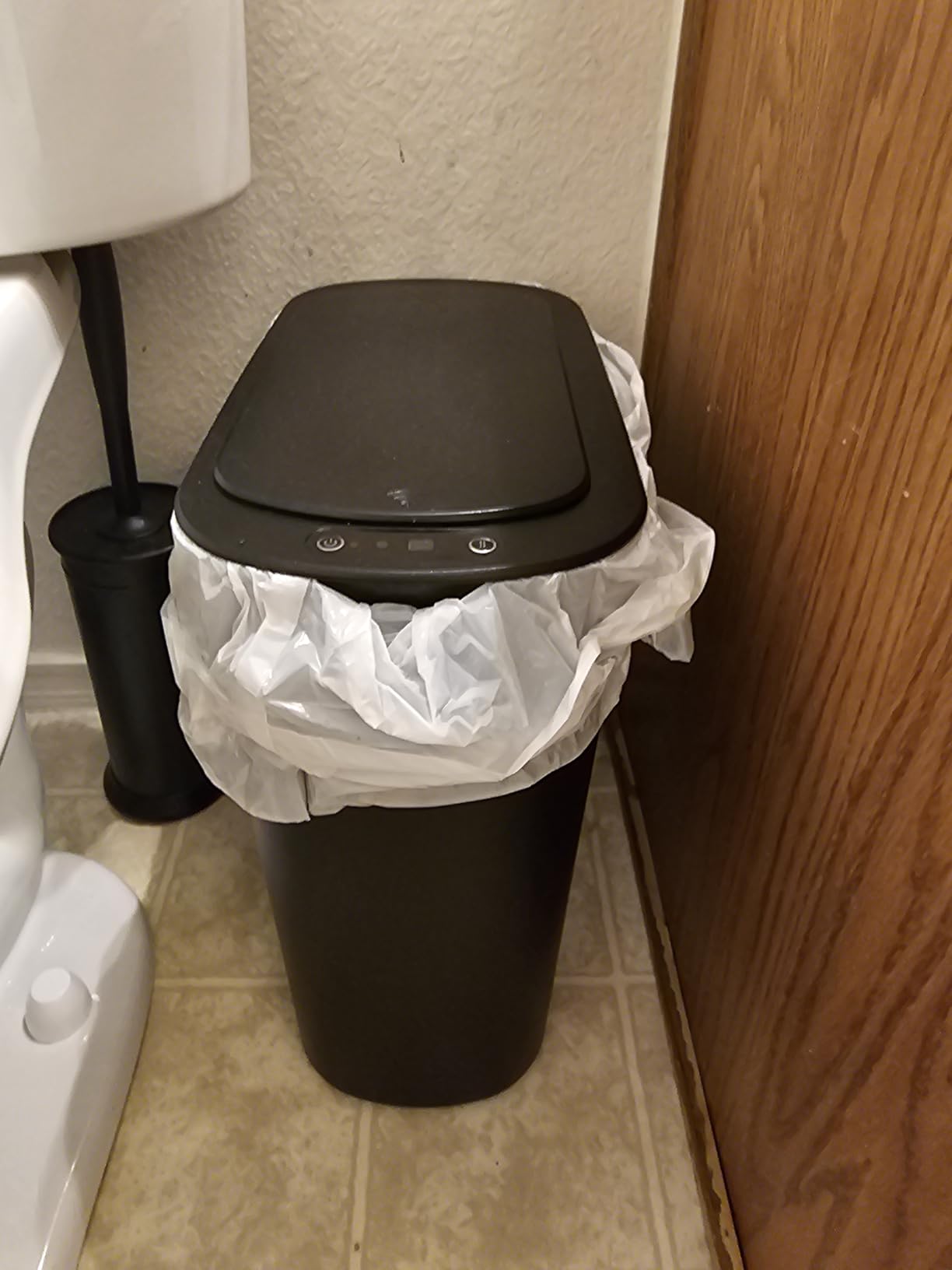Cesun 5 Gallon Automatic Bathroom Trash Can with Lid, Black, Touchless | Motion Sensor, Slim, Small Smart Garbage Bin, Plastic, Battery Operated, Manual Button, for Office/RV/Bedroom/Living Room customer photo 2