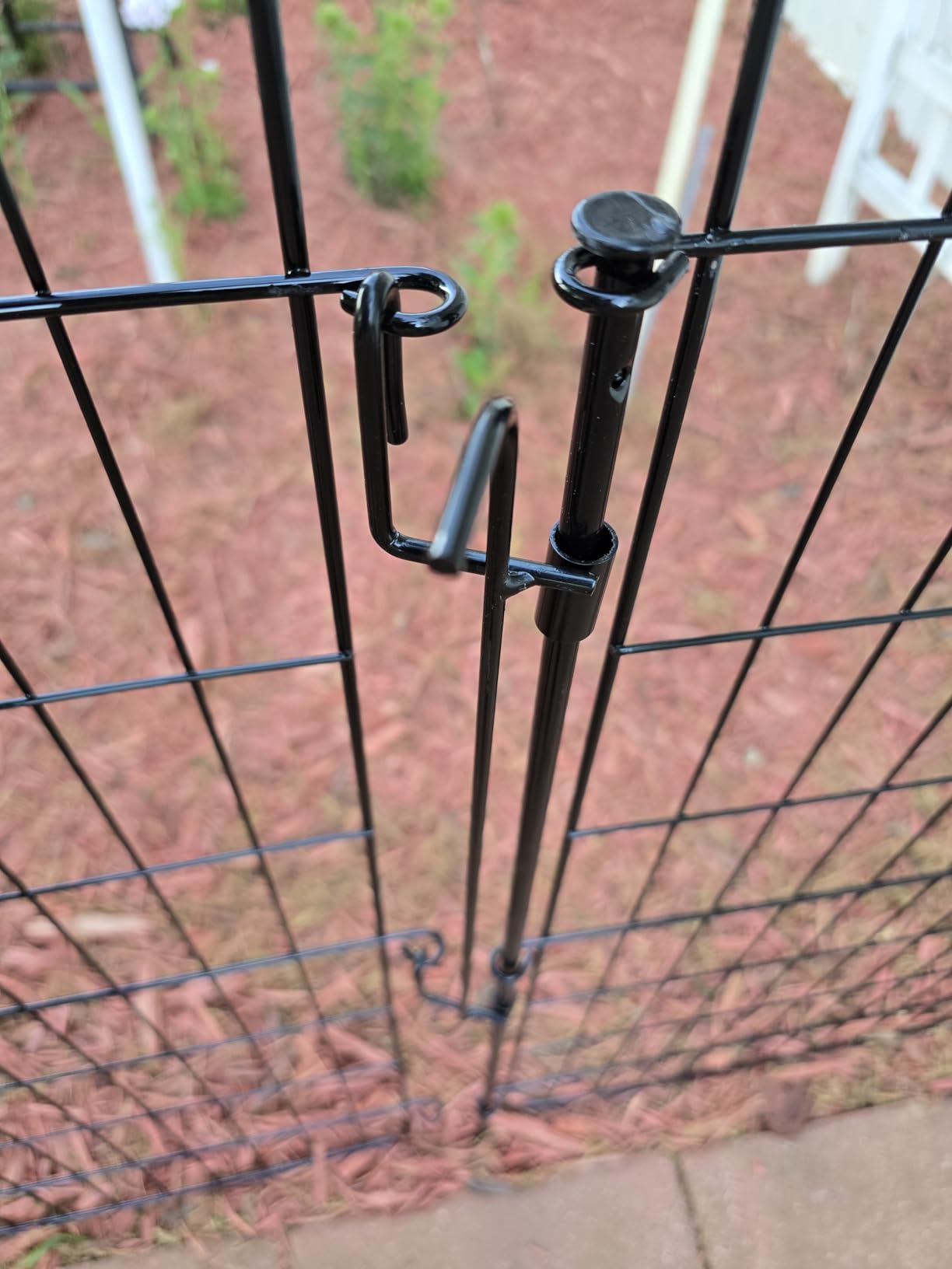 10 Panels Garden Fencing Animal Barrier, 33 in(H) X 24 ft(L) Dog Fence Outdoor for Yard Rustproof No Dig Decorative Tall Garden Fence Metal Wire Panel Border Patio Rabbit Temporary Ground Stakes customer photo 2