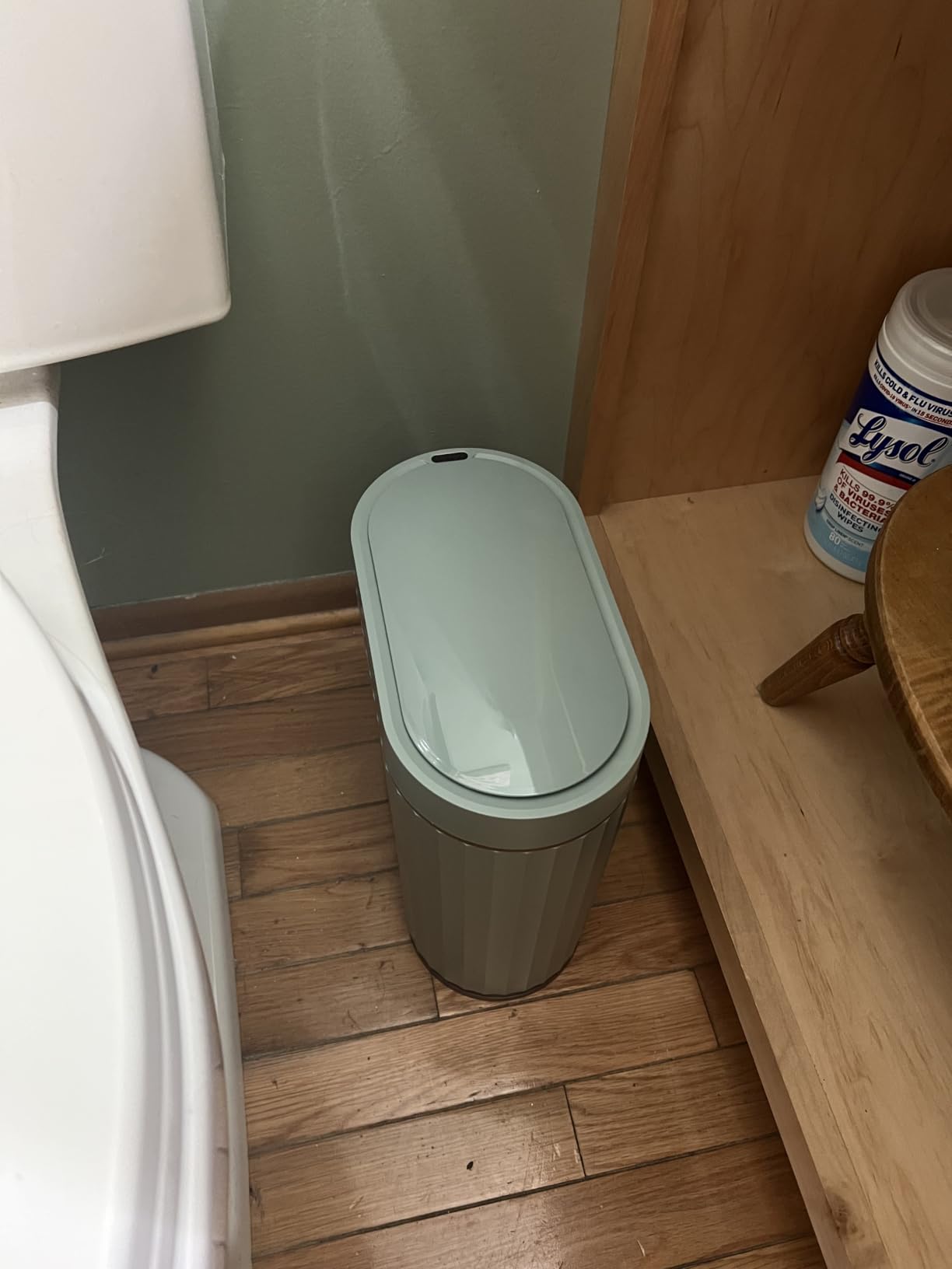 ELPHECO Bathroom Trash Can with Lid, 2 Gallon, Motion Sensor, White Grey | Automatic Garbage Can, Slim Plastic Wastebasket, Smart Trash Bin for Bedroom, Bathroom and Office customer photo 1
