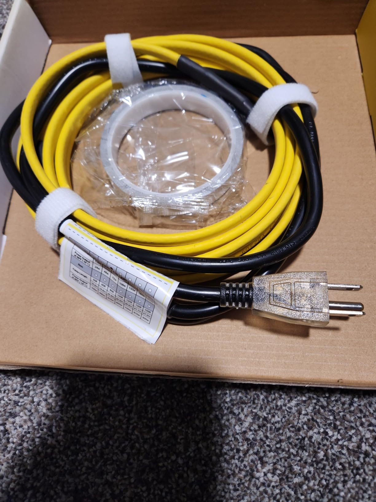 55ft Self Regulating Heat Tape for Water Pipes Heating Cable | Heat Trace Cable, Electric Water Line Heated Tape for Metal & Plastic Pipes, Keeps Water Flowing at -40F, 6W/ft 120V customer photo 1