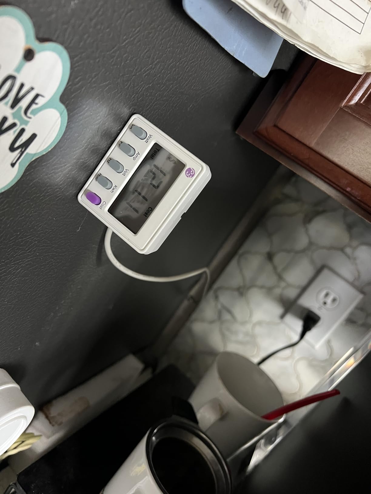 Kill A Watt Connect P4498 Electricity Usage Monitor Power Consumption Meter with Two Piece Housing and 35 Inch Cord for Easy Use customer photo 2