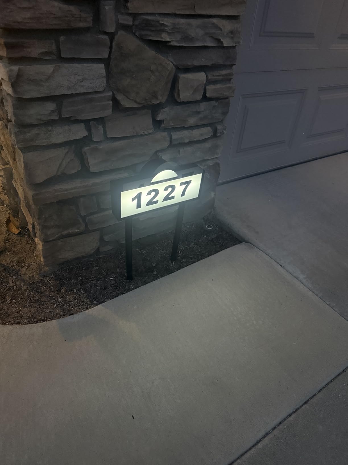 Solar Address Sign with Warm/Cold White, Solar Address Signs for Yard, IP65 Waterproof Solar House Numbers for Outside, LED Solar Numbers Wall Mounted & In Ground customer photo 1