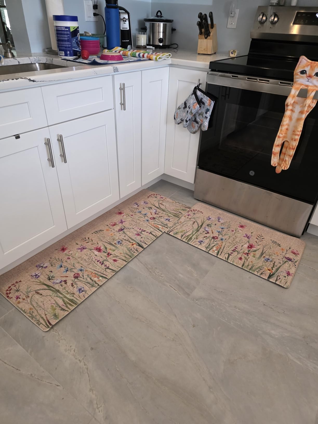 KIMODE Anti Fatigue Kitchen Mats, Farmhouse Floral Kitchen Rugs Sets of 2 customer photo 2
