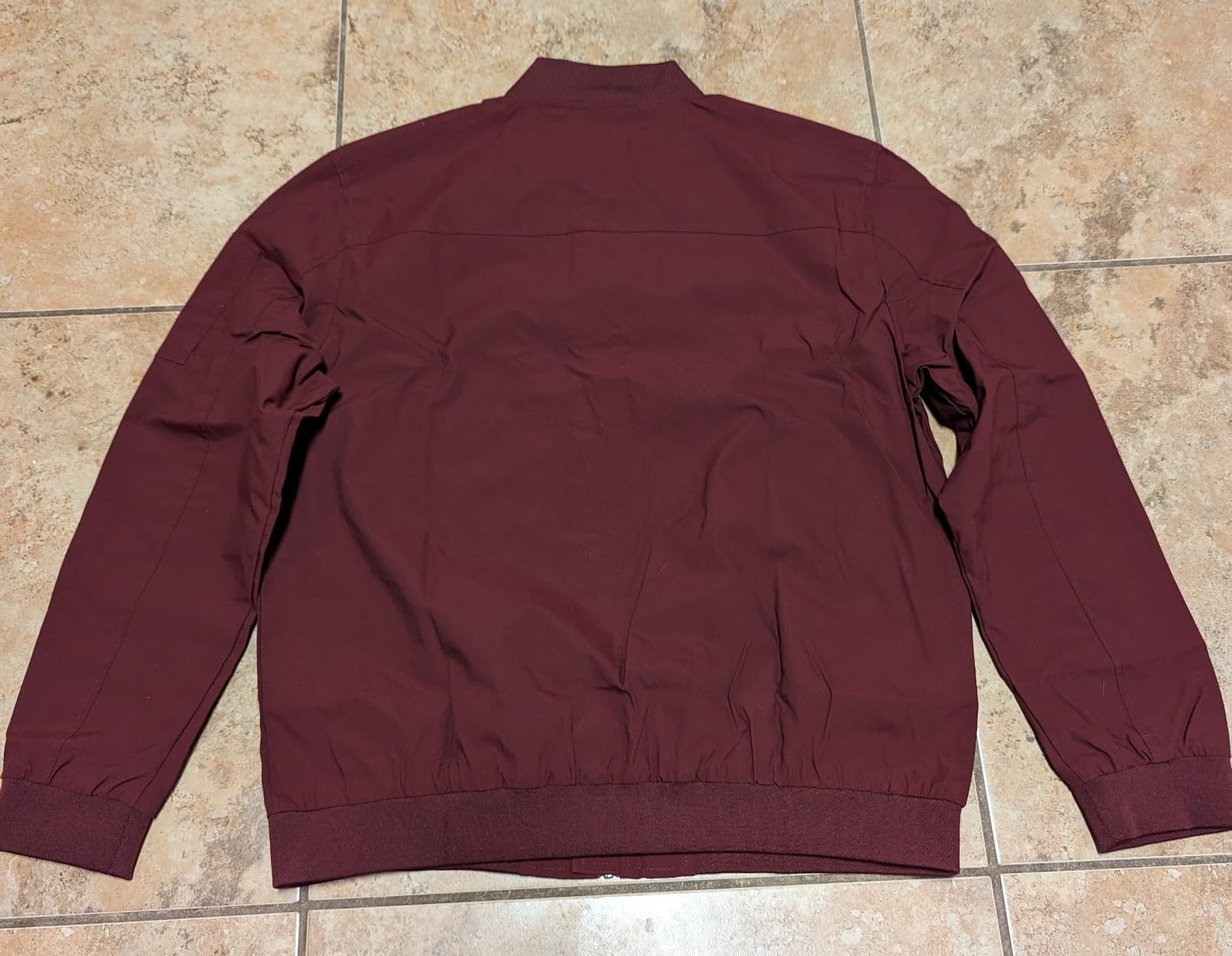 Rdruko Men's Lightweight Bomber Jacket Causal Fashion Stylish Windbreaker Light Jacket customer photo 1