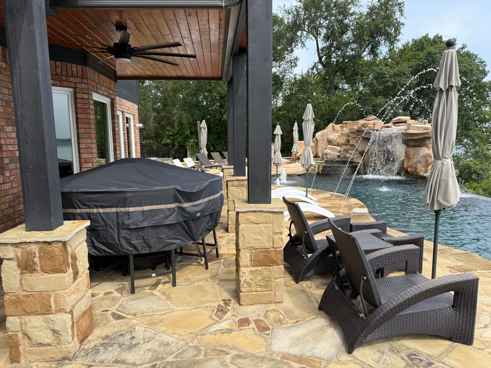 Round Patio Table Cover Outdoor Furniture Waterproof 84