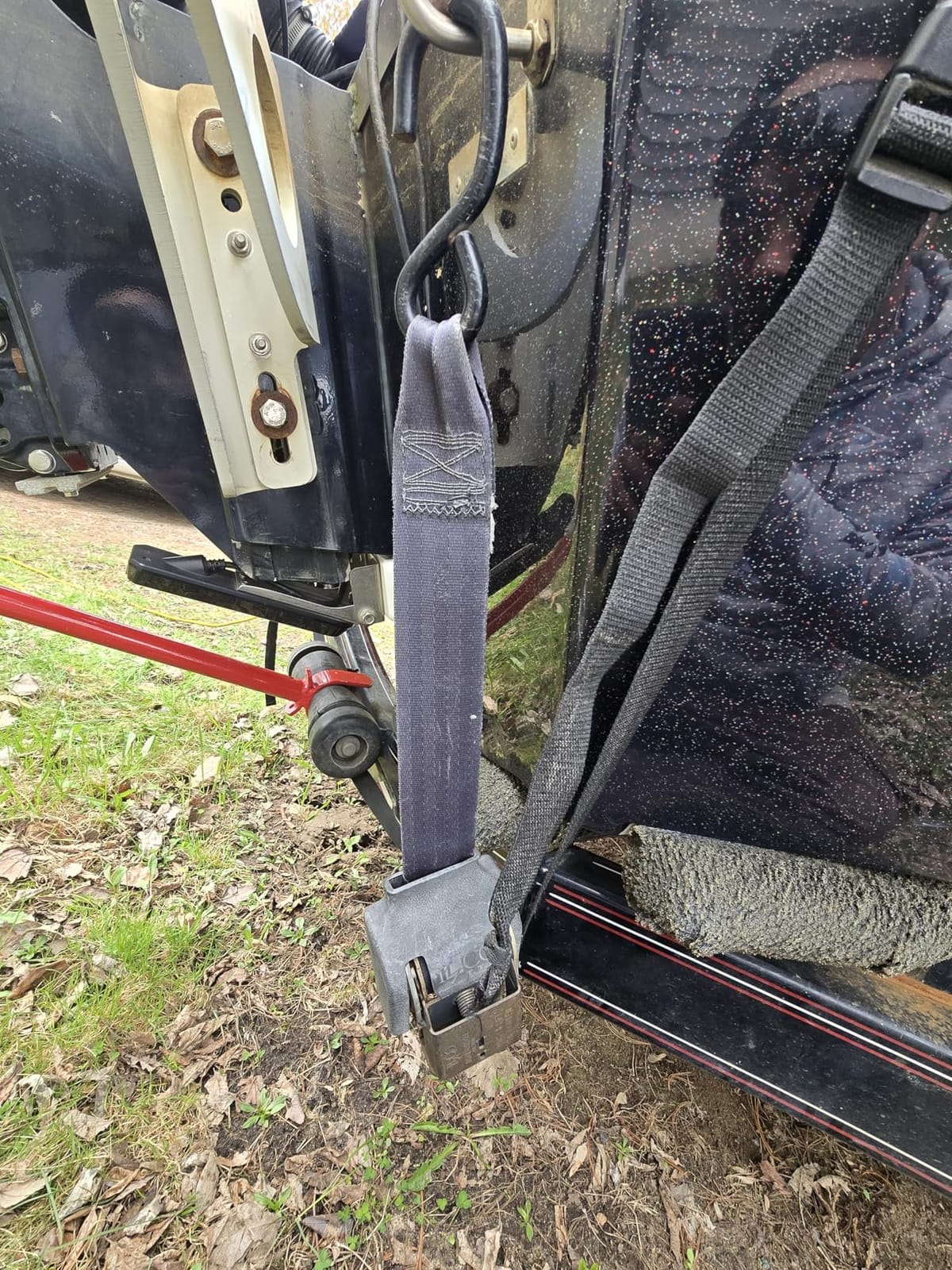BoatBuckle Retractable Boat Trailer Tie-Down, Freshwater, 2x43-Inch, 2-Pack | Heavy-Duty Boat Straps, 2,500 lb Break Strength, Hardware Included, For Freshwater Environments, Bolt on Trailer, F08893 customer photo 1