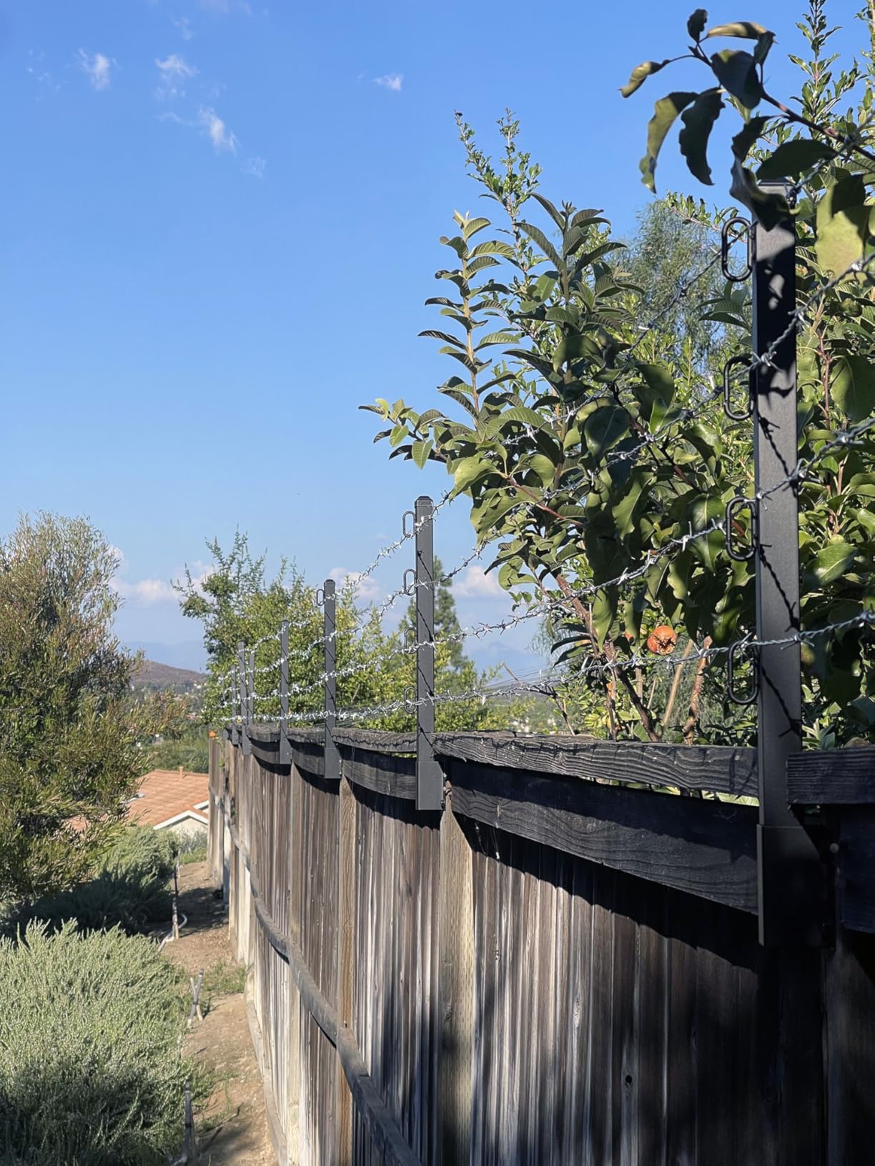 4-Pack Angle 25° Fence Post Extender, 31