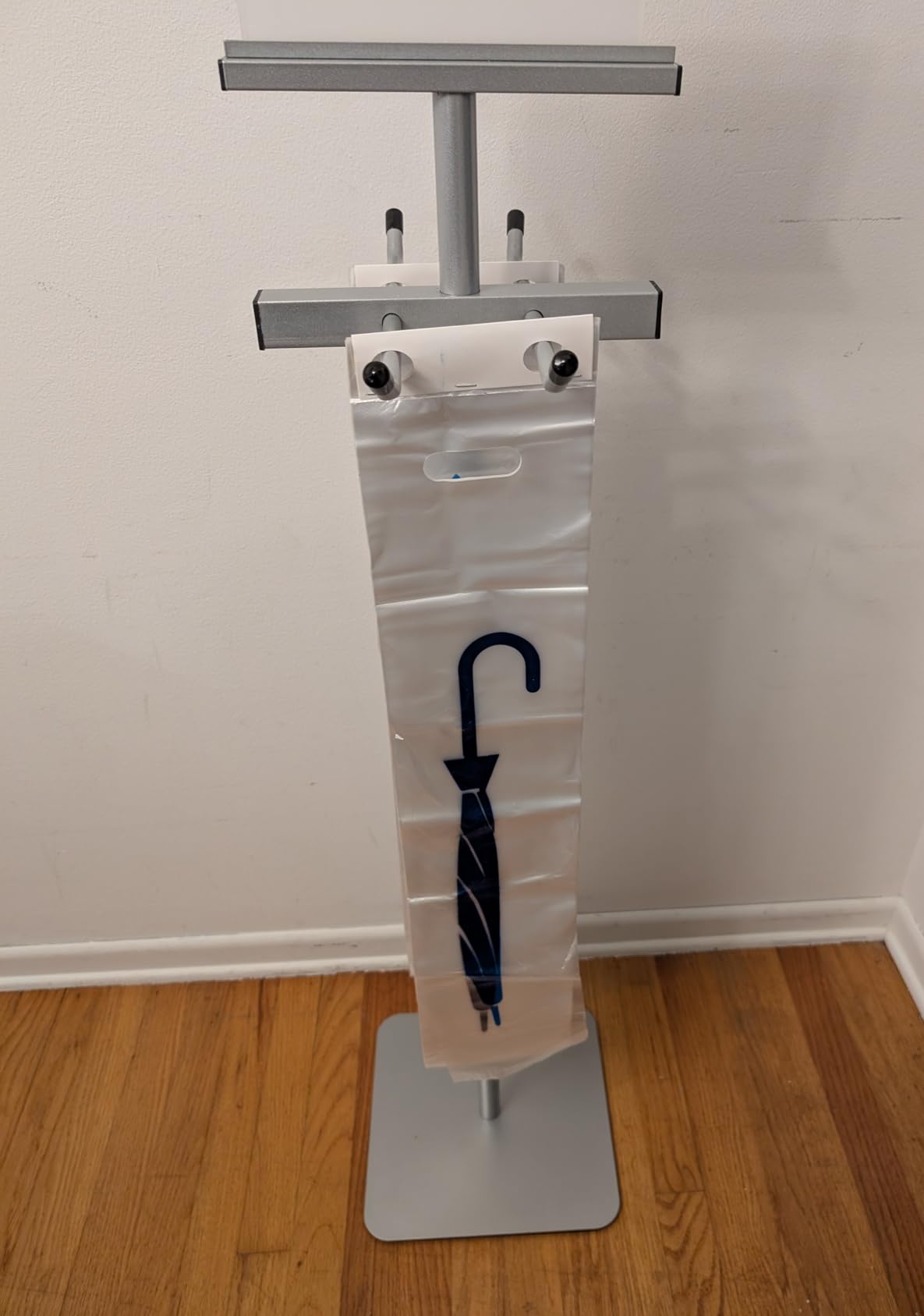 Montex Wet Umbrella Bag Stand with Free 200 Large Plastic Disposable Bags, Umbrella Holder Stand, Silver customer photo 1