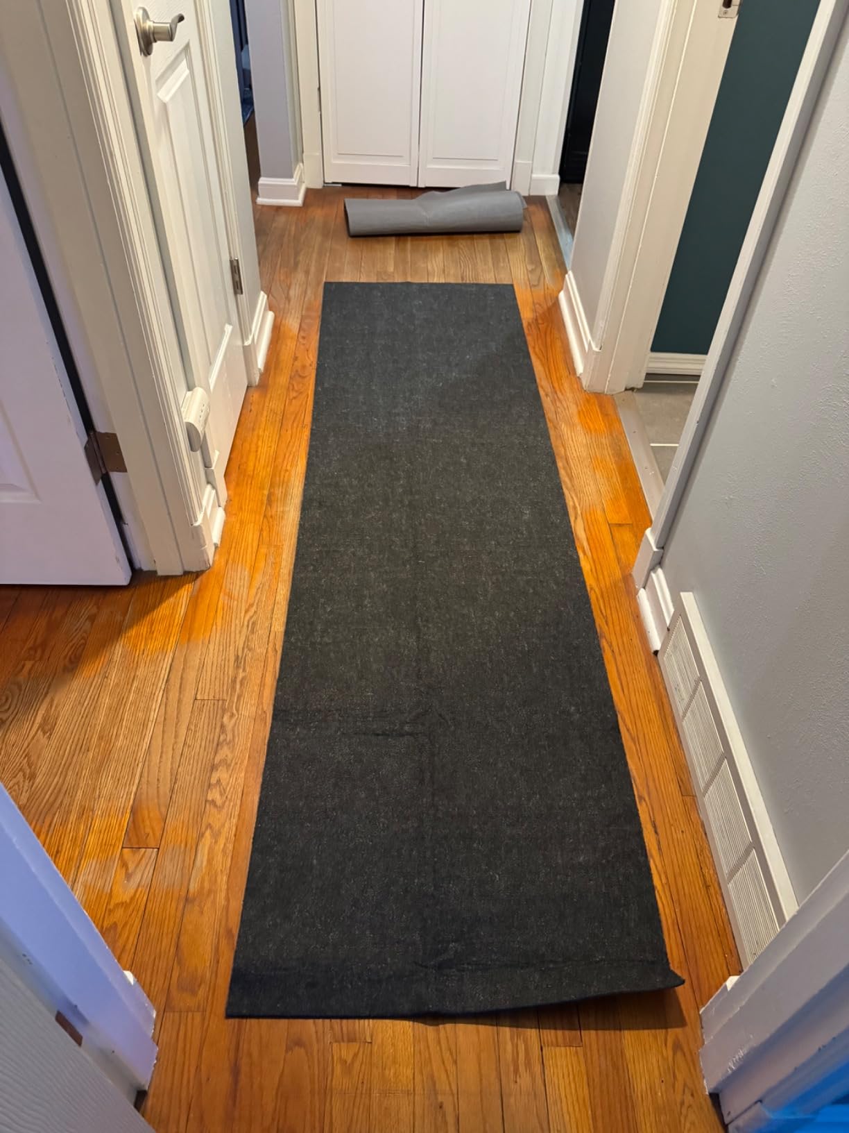 Felt Rug Pad, 3 x 5 Ft Rubber Non-Slip Rug Pad Gripper, Keep Rugs Secure and in Place, Extra Strong Under Carpet Mat Cushion - for All Floors customer photo 1