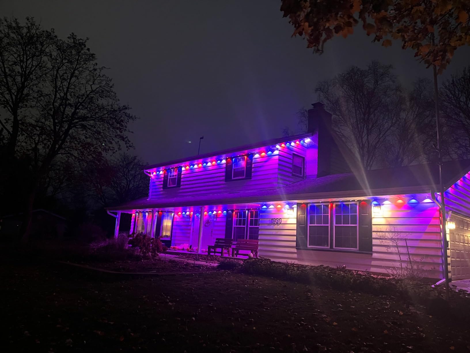 APPECK Permanent Outdoor Lights Pro, 200ft with 144 RGBCW Eaves Lights customer photo 1