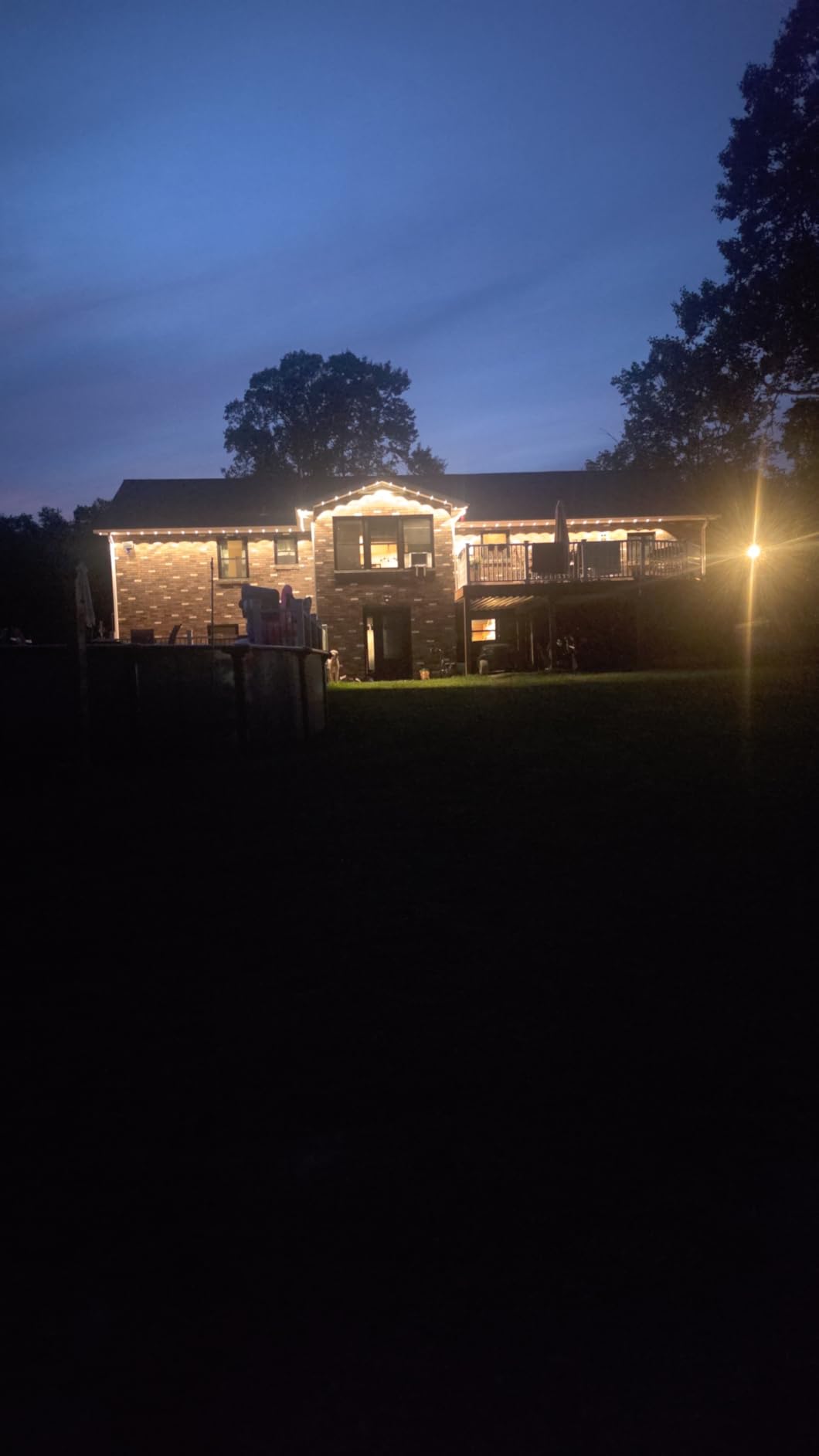 APPECK Permanent Outdoor Lights Pro, 200ft with 144 RGBCW Eaves Lights customer photo 2