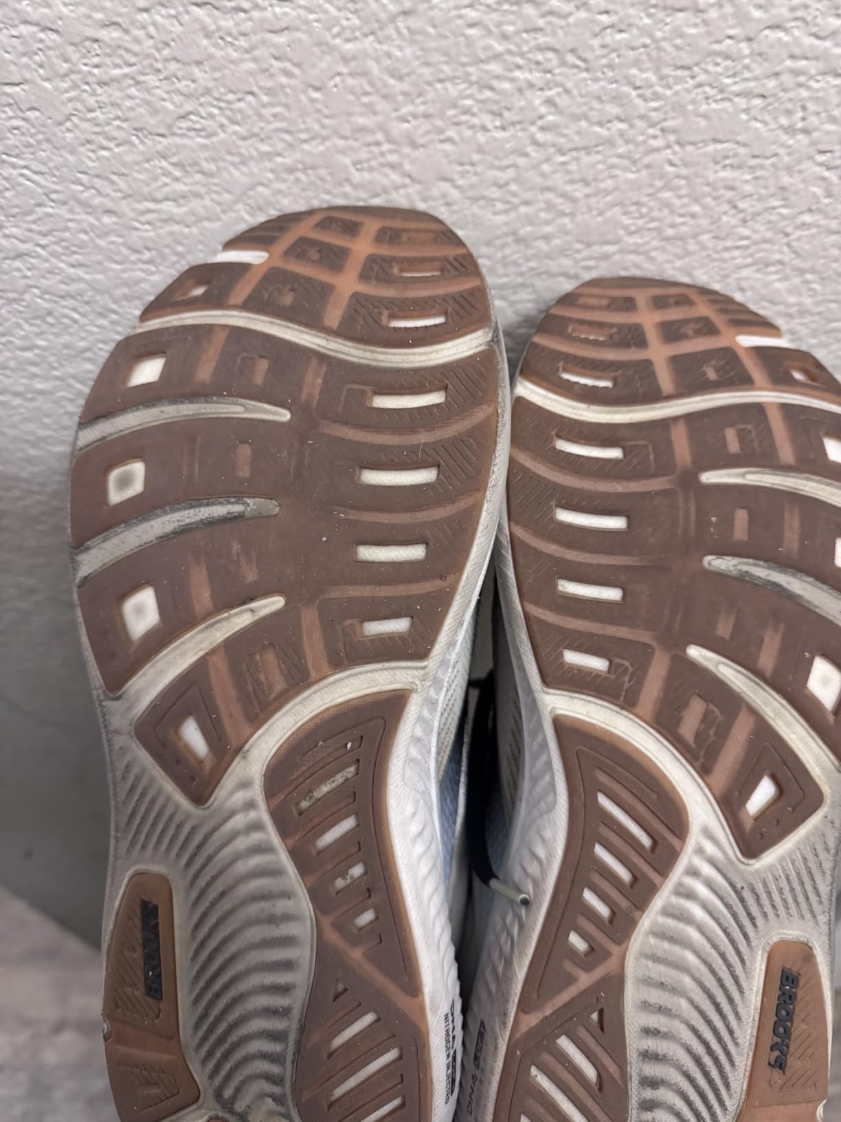 Brooks Men’s Ghost 17 Neutral Running Shoe customer photo 2