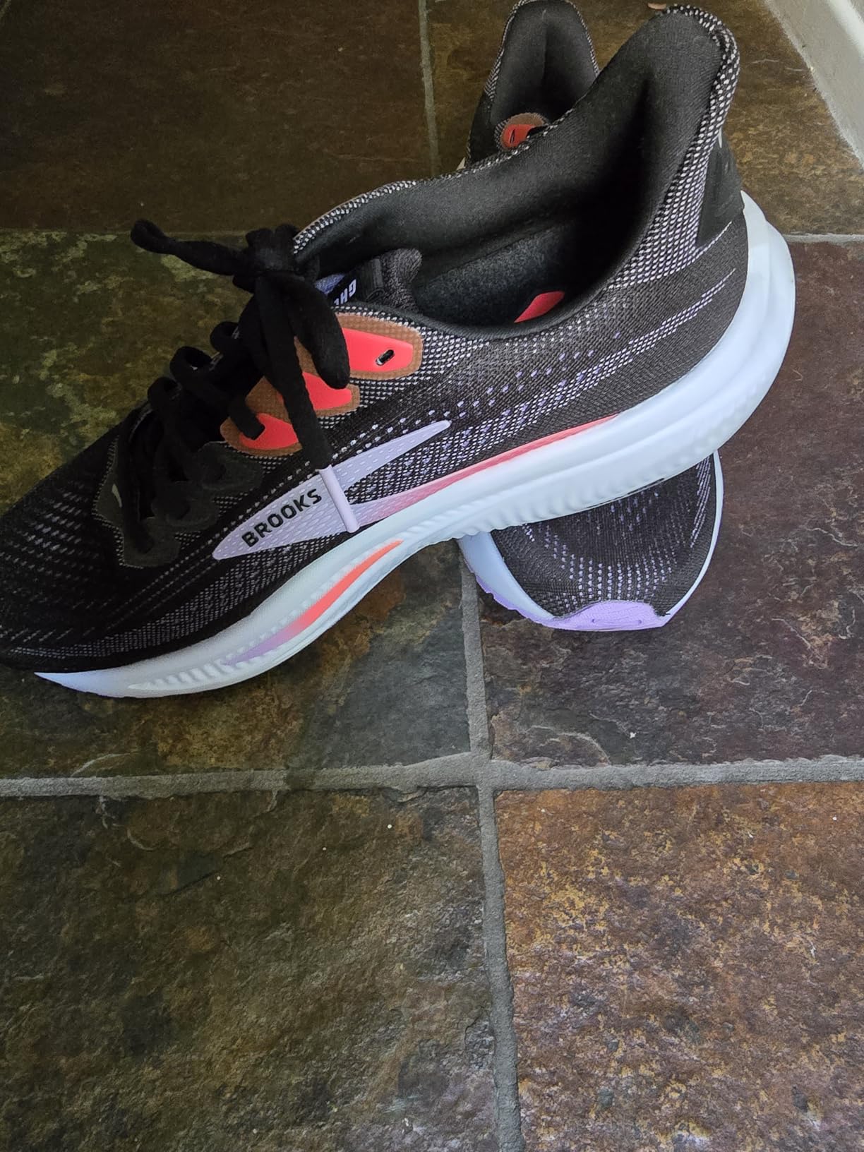 Brooks Women’s Ghost 17 Neutral Running Shoe customer photo 2