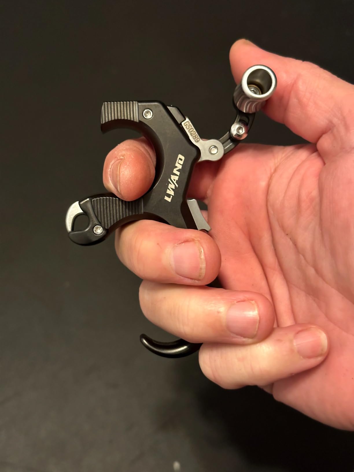 LWANO Thumb Bow Release - 3&4 Finger Adjustable Archery Compound Bow Release Aid, with Trigger Travel and Pressure Adjustable customer photo 2