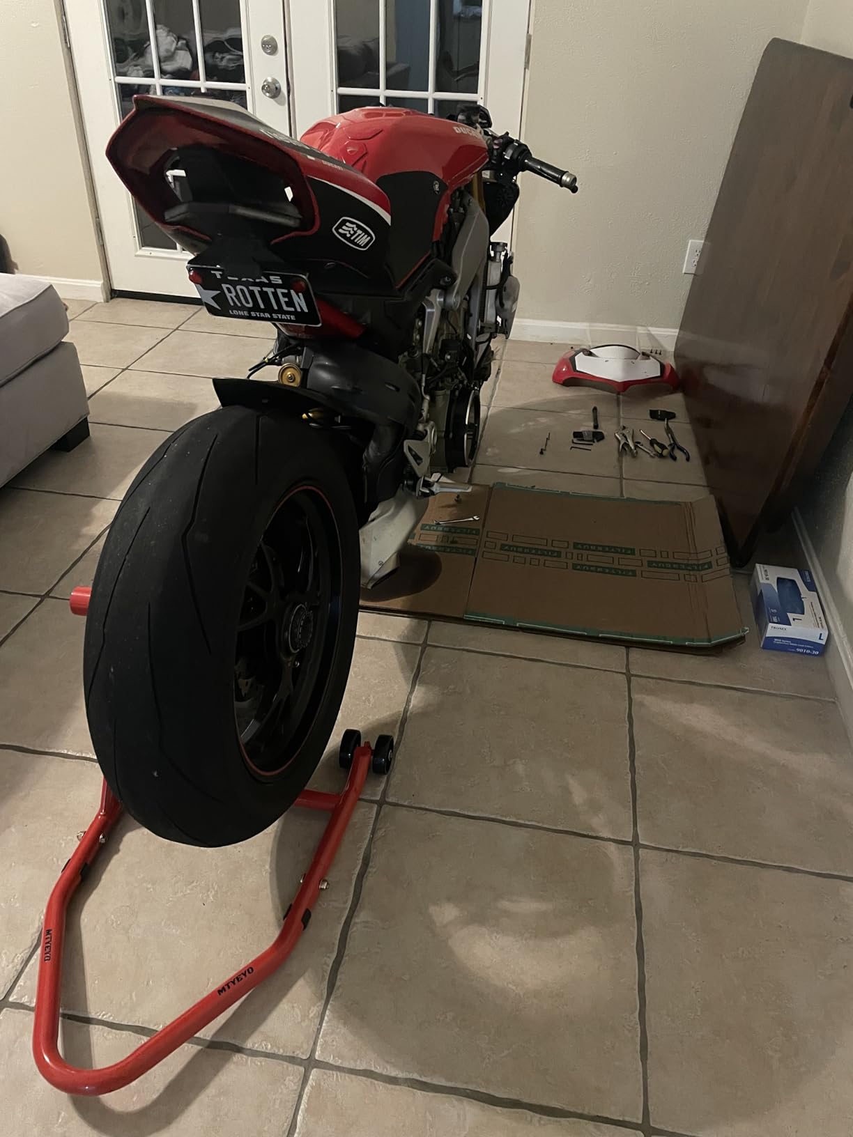 Motorcycle Rear Service Stands PIN1.6