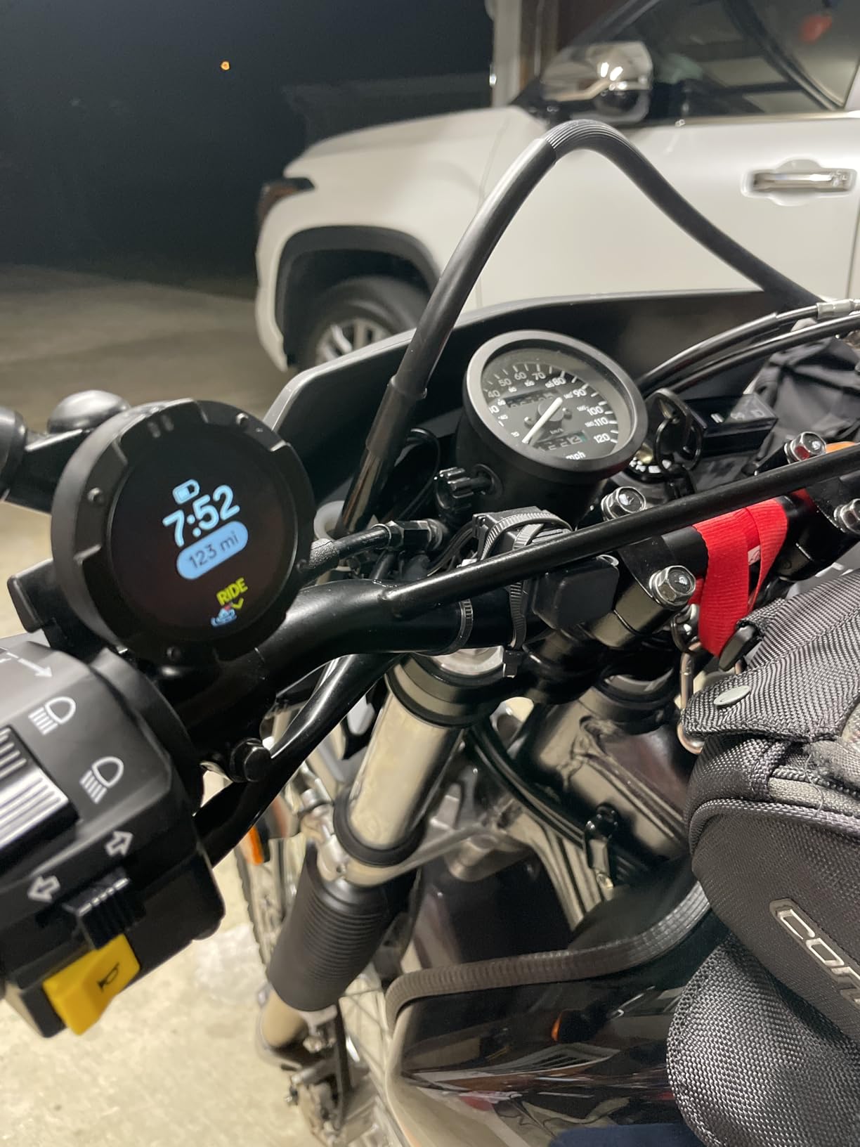 Beeline Moto II Metal Edition Gunmetal - GPS Navigation for Motorcycles customer photo 1