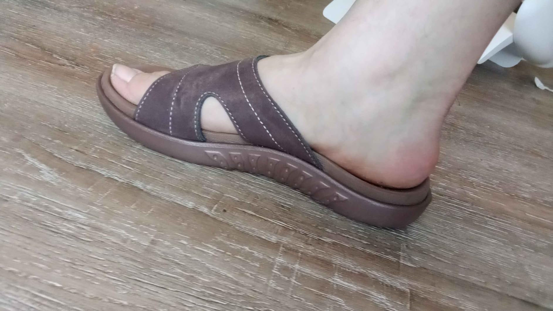 KuaiLu Womens Fashion Orthotic Slides Arch Support Slip On Walking Sandals customer photo 1