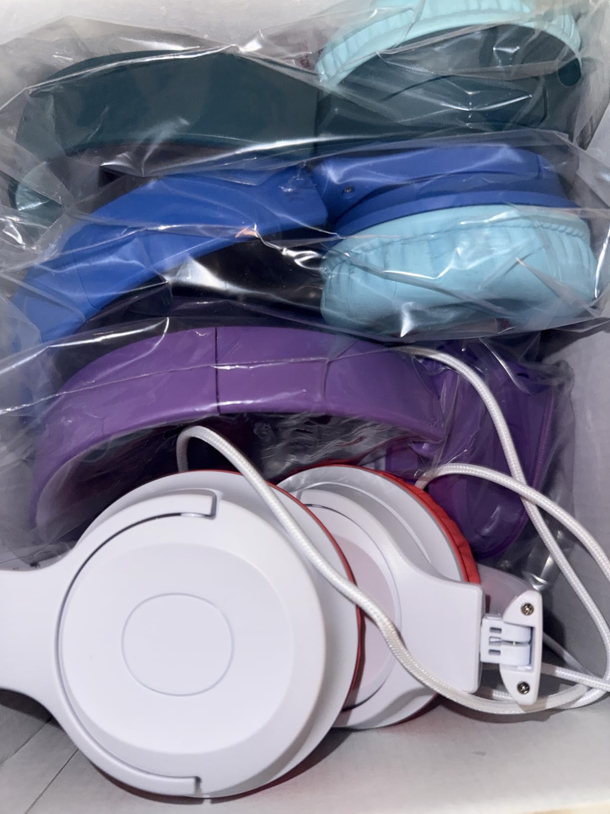 iClever Kids Headphones 5 Pack for Students K-12 & Teachers Classroom/Study customer photo 1