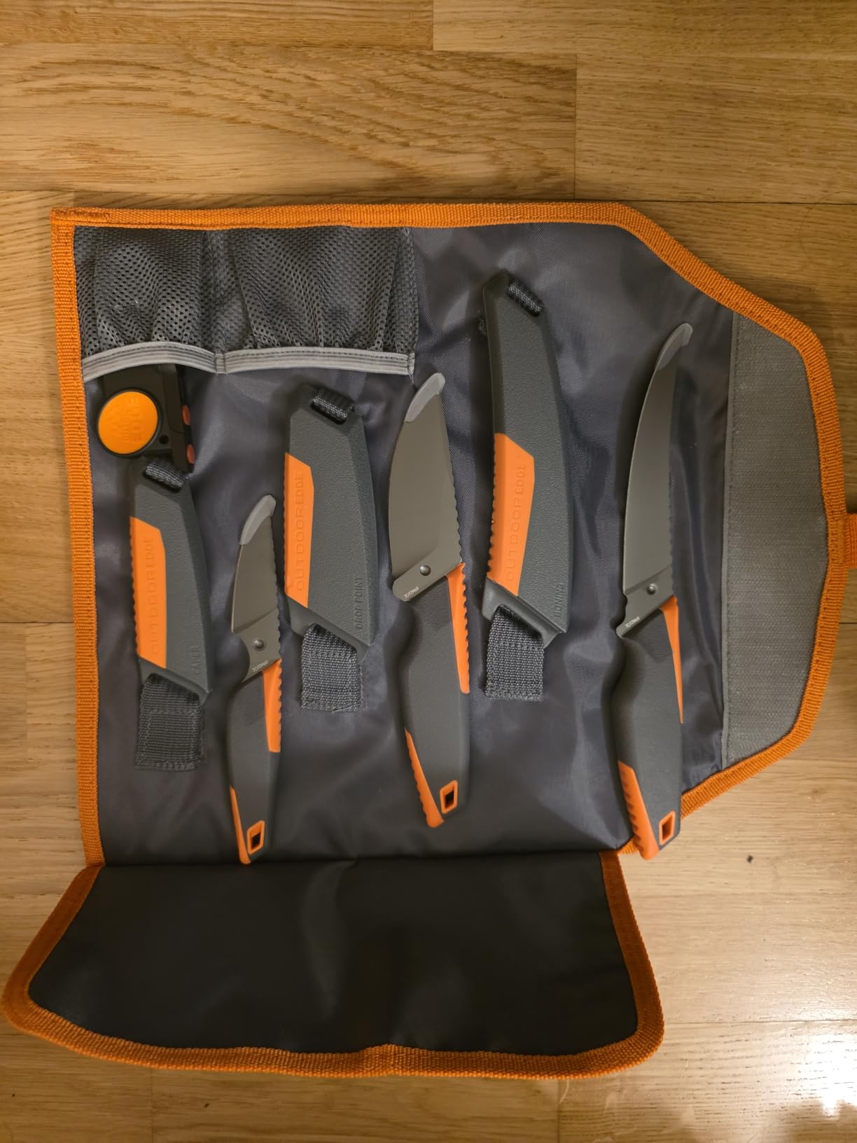 OUTDOOR EDGE VANTEX 4-Piece Roll Pack Hunting Knife Set - Includes Drop-Point, Boning, Caping Knives & Sharpener - Great Elk and Deer Field Dressing Processing Kit for Hunters customer photo 1