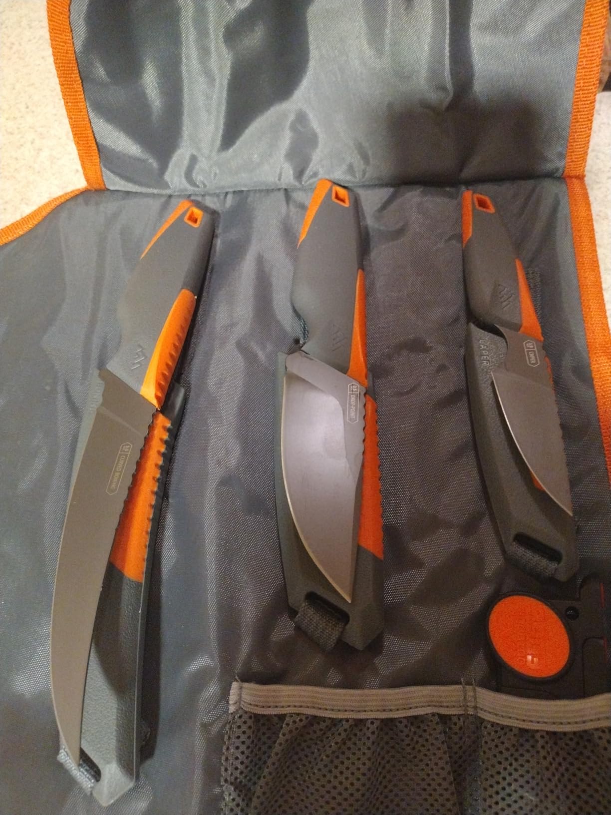OUTDOOR EDGE VANTEX 4-Piece Roll Pack Hunting Knife Set - Includes Drop-Point, Boning, Caping Knives & Sharpener - Great Elk and Deer Field Dressing Processing Kit for Hunters customer photo 2